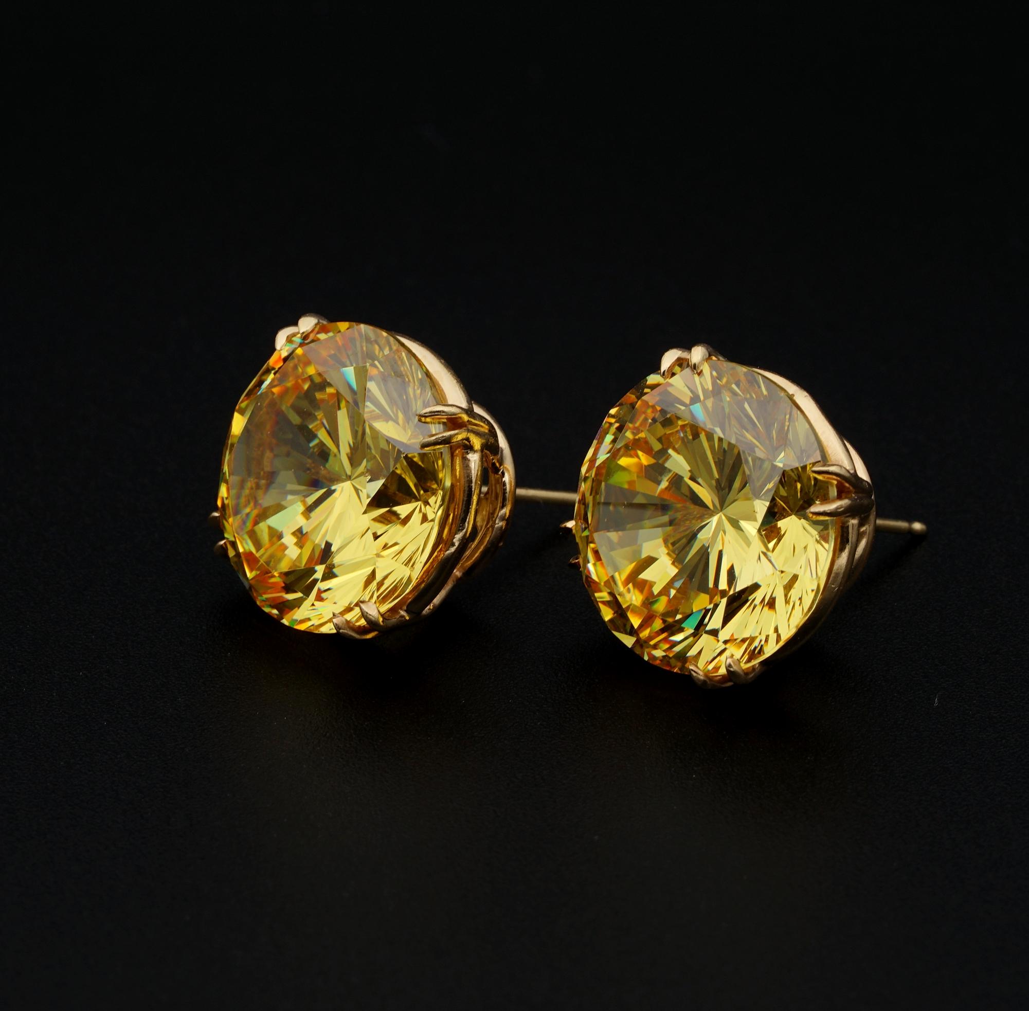 Exceptional Pair 41.60 Carat of Rare Mali Garnet Stud Earrings For Sale 1
