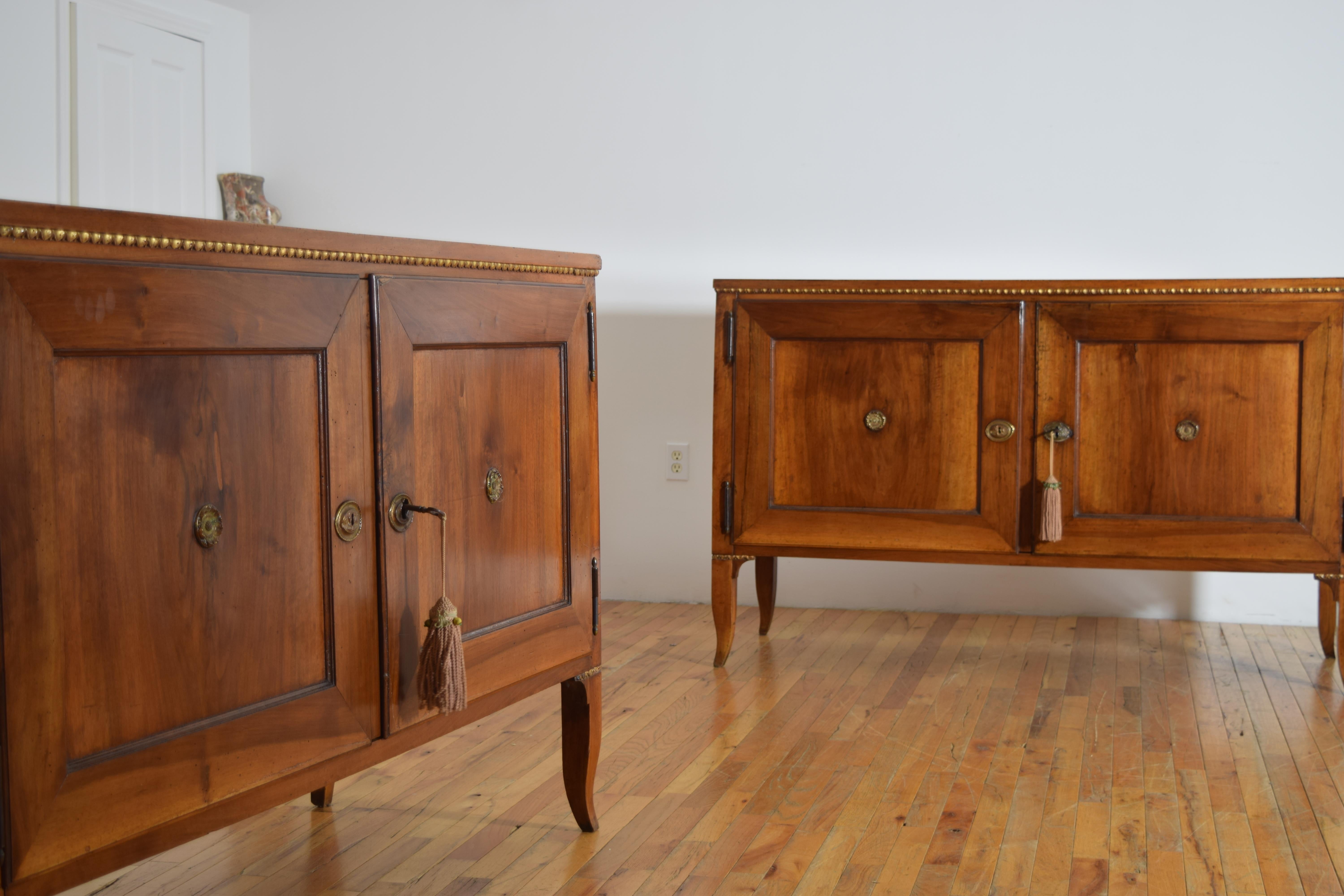 Exceptional Pair Italian, Veneto, Neoclassic Walnut & Giltwood Credenzas, c.1790 For Sale 5