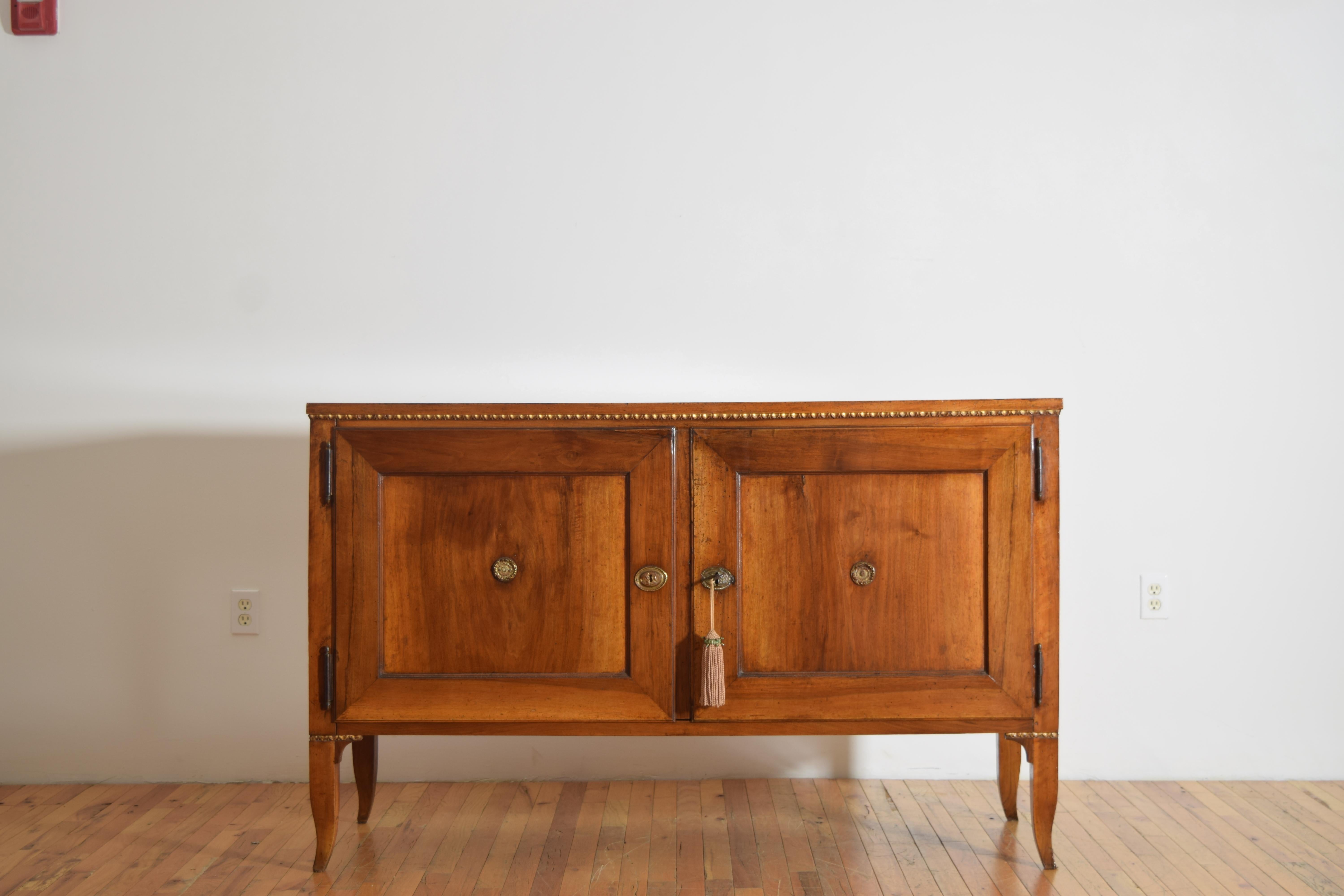 Exceptional Pair Italian, Veneto, Neoclassic Walnut & Giltwood Credenzas, c.1790 For Sale 6