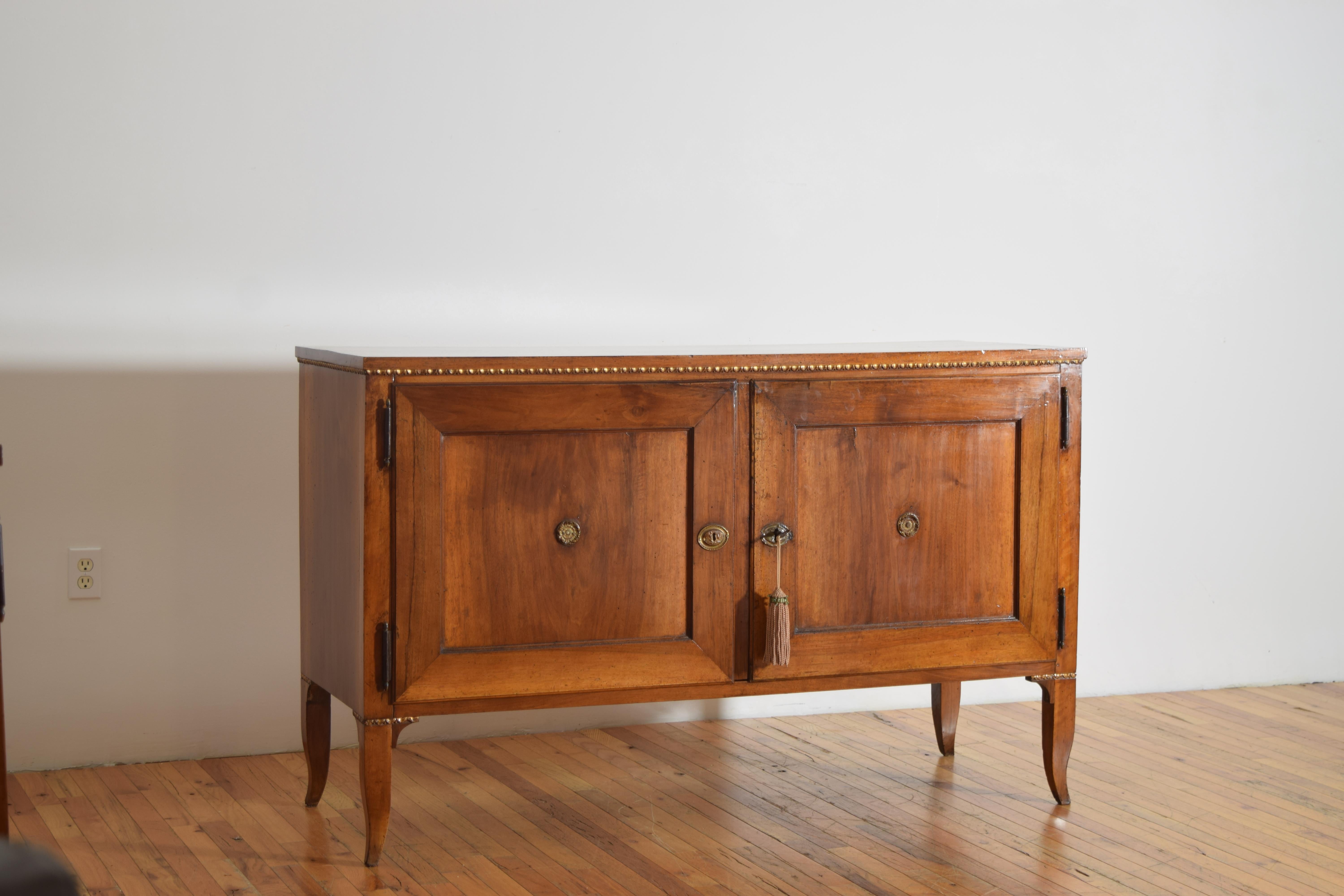Exceptional Pair Italian, Veneto, Neoclassic Walnut & Giltwood Credenzas, c.1790 For Sale 7