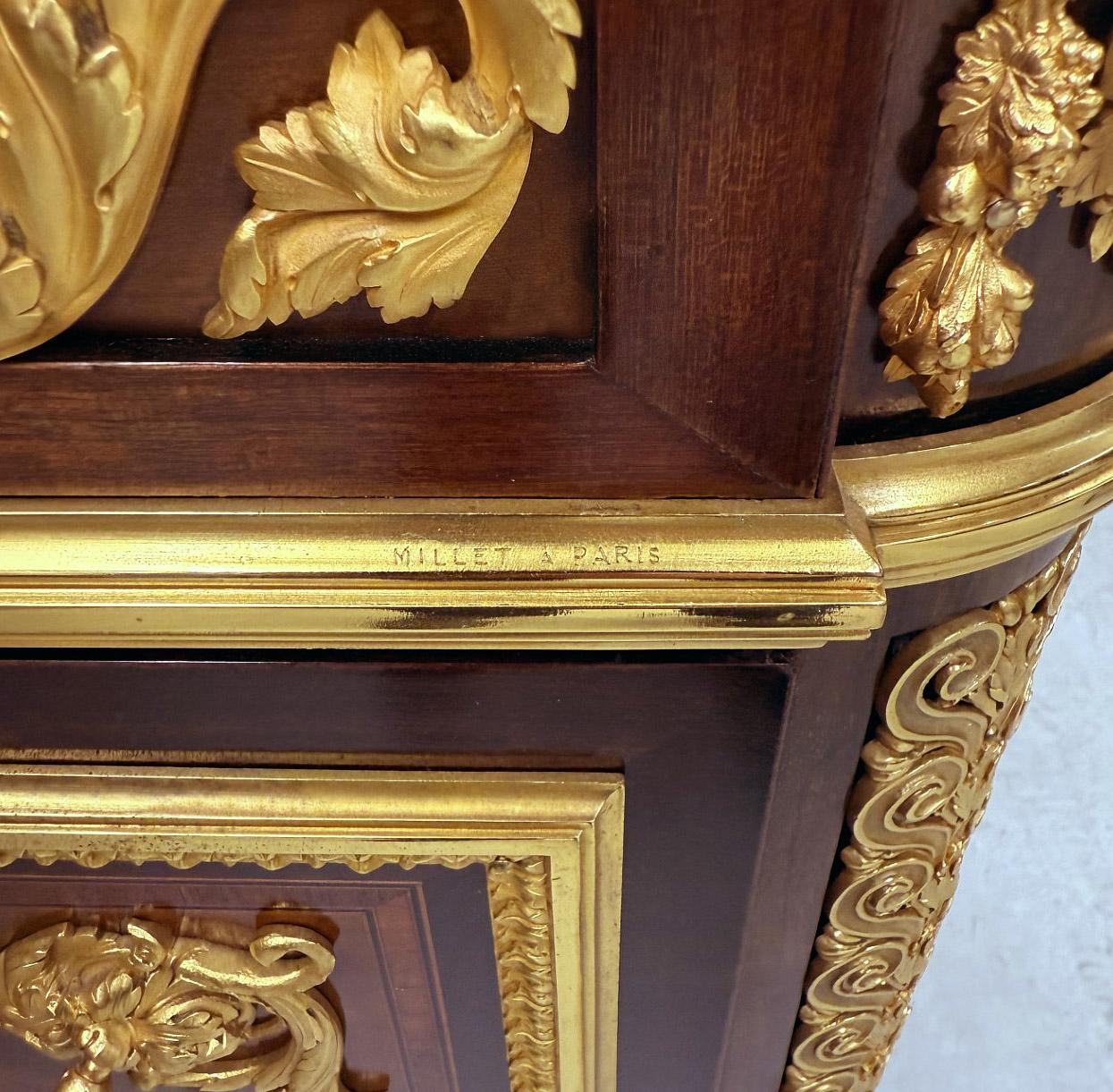 Außergewöhnliches Paar vergoldeter Bronzekommoden von Maison Millet aus dem 19. Jahrhundert im Angebot 4