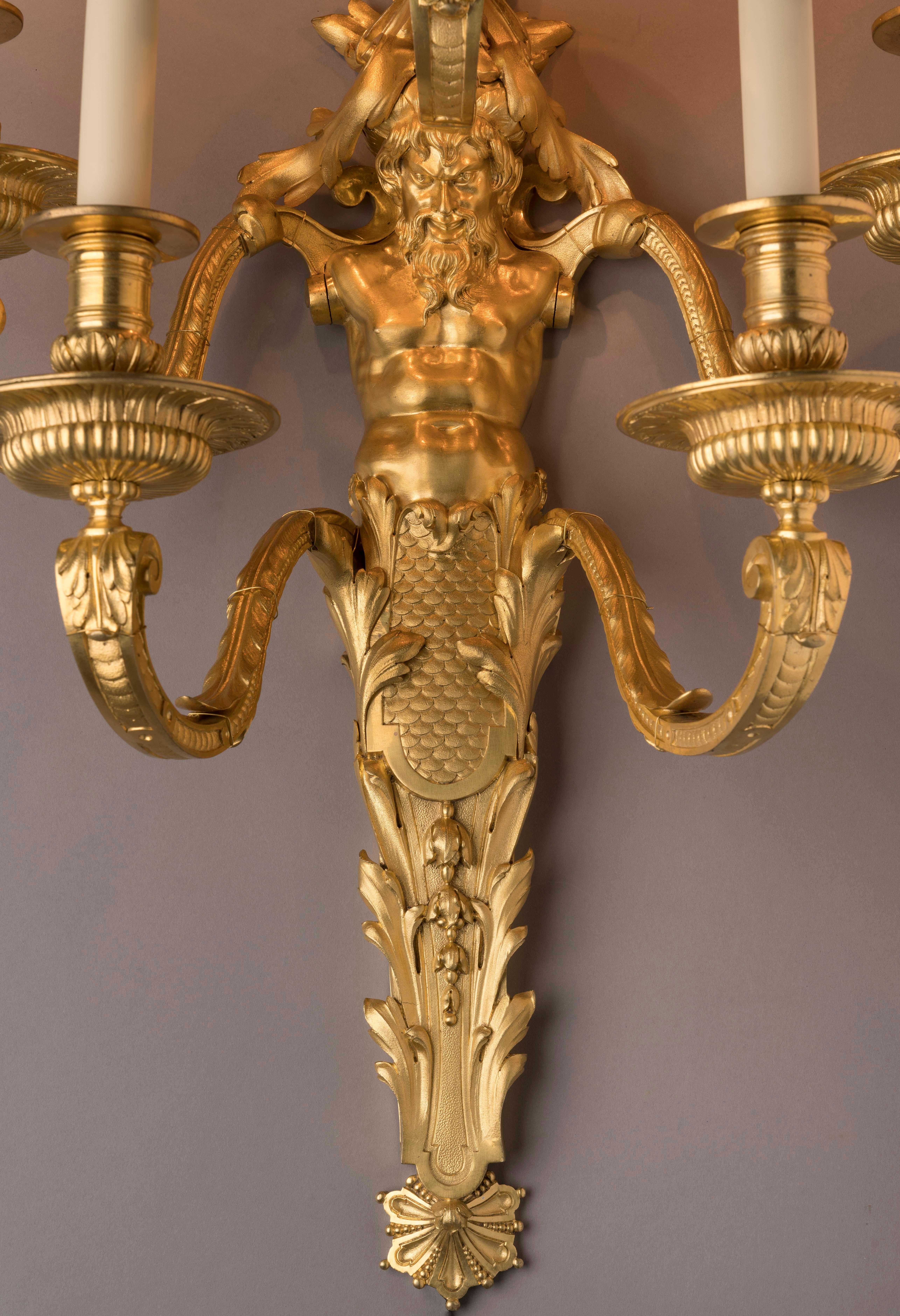 Außergewöhnliches Paar vergoldeter Bronze-Wandapplikationen aus dem 19. Jahrhundert von Henry Dasson im Angebot 2