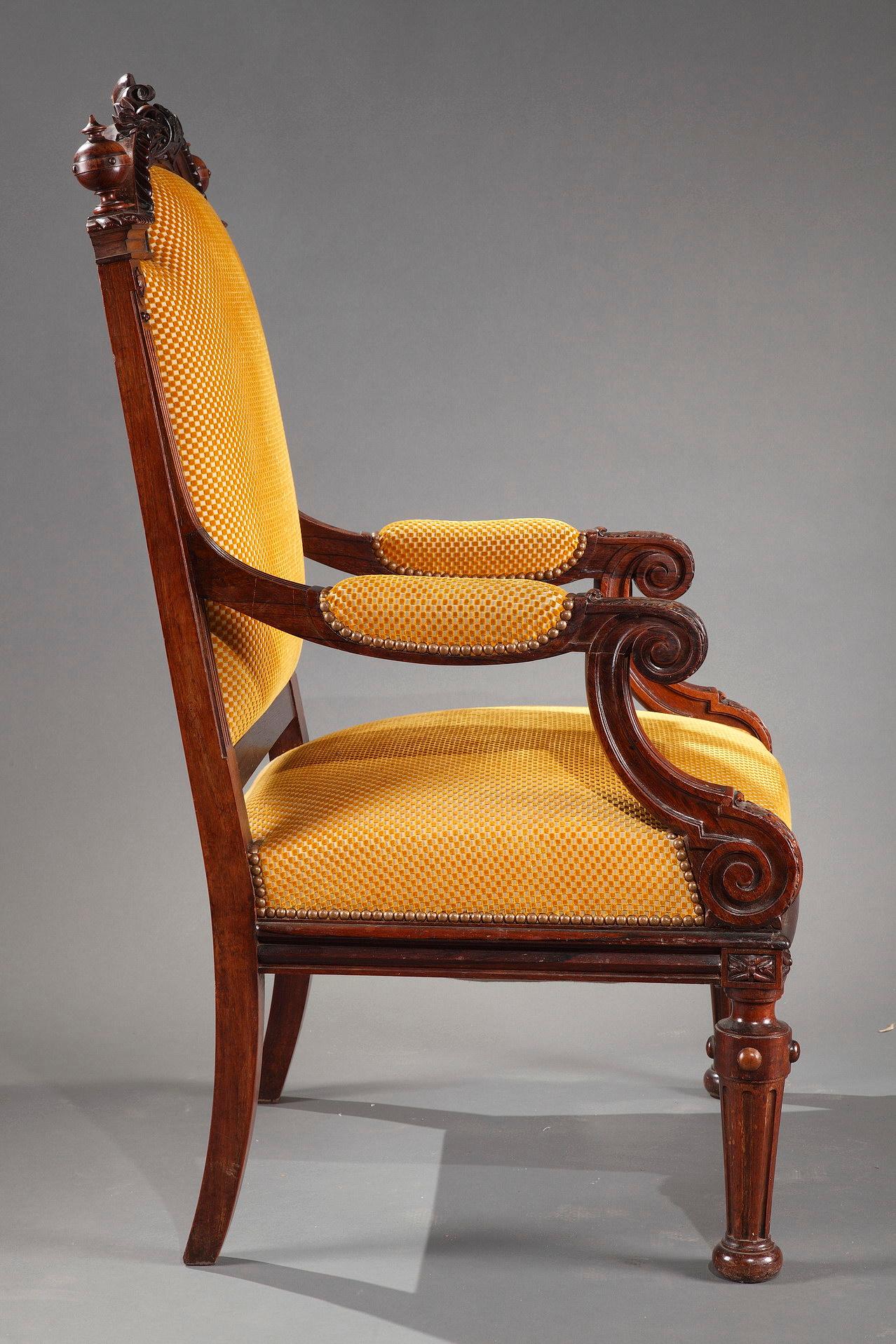 Pair of Armchairs Attributed to H.A. Fourdinois, France, c1870 For Sale 1
