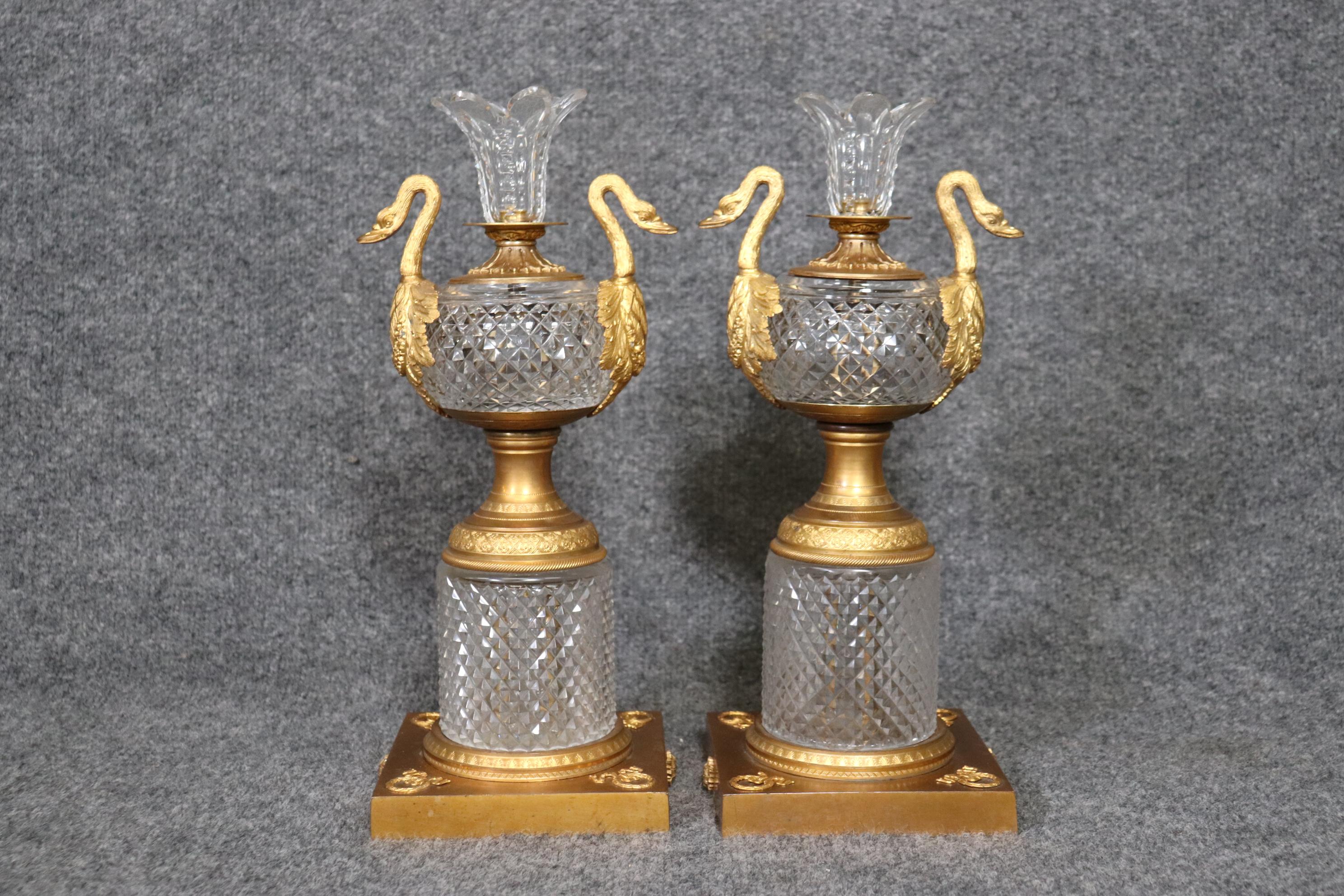 Exceptional Pair of Baccarat Quality Crystal Dore' Bronze Cassolettes with Swans In Good Condition In Swedesboro, NJ