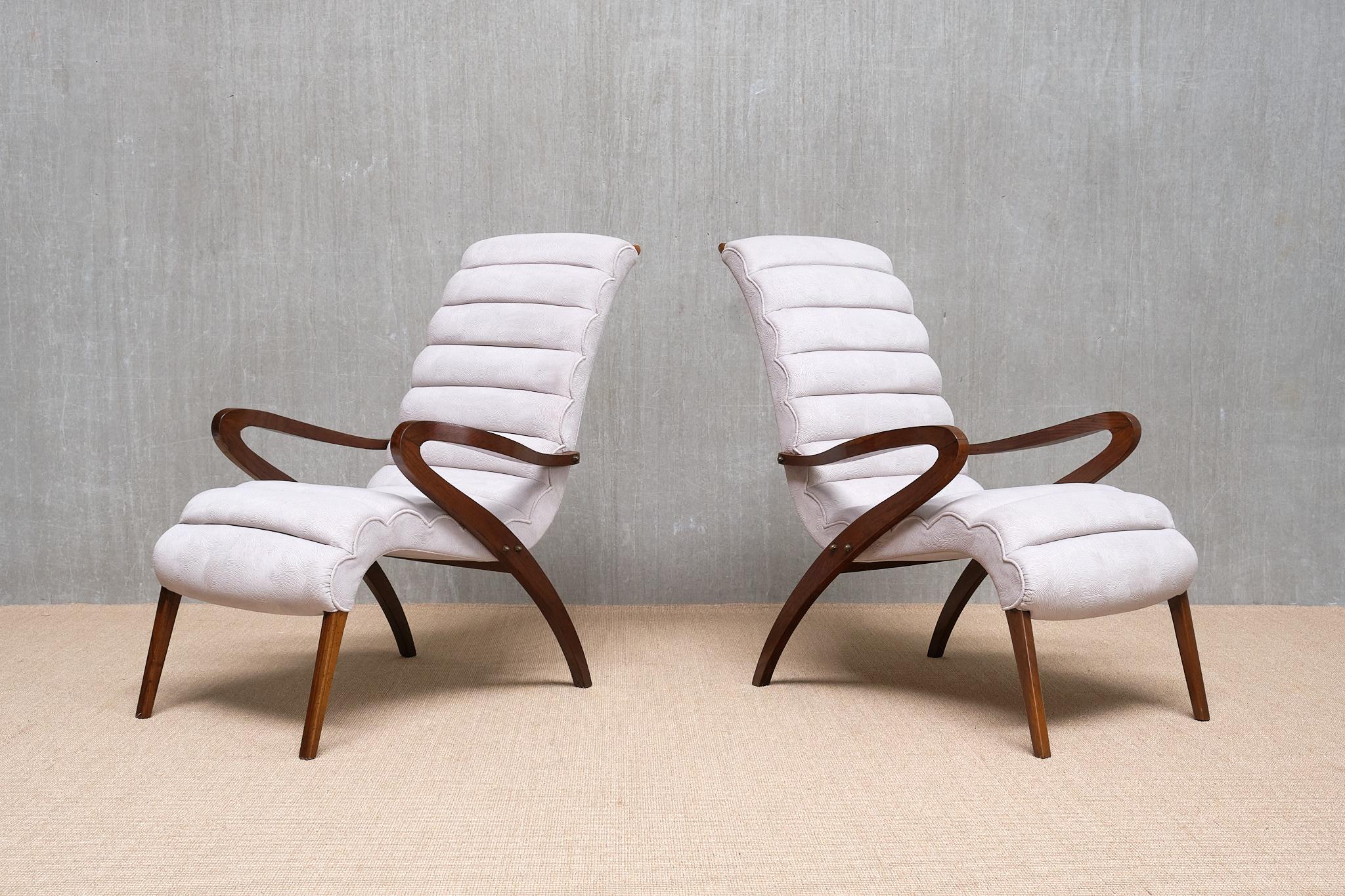 Exceptionnelle paire de fauteuils attribués à Carlo Enrico Rava, Italie, années 1940 en vente 10