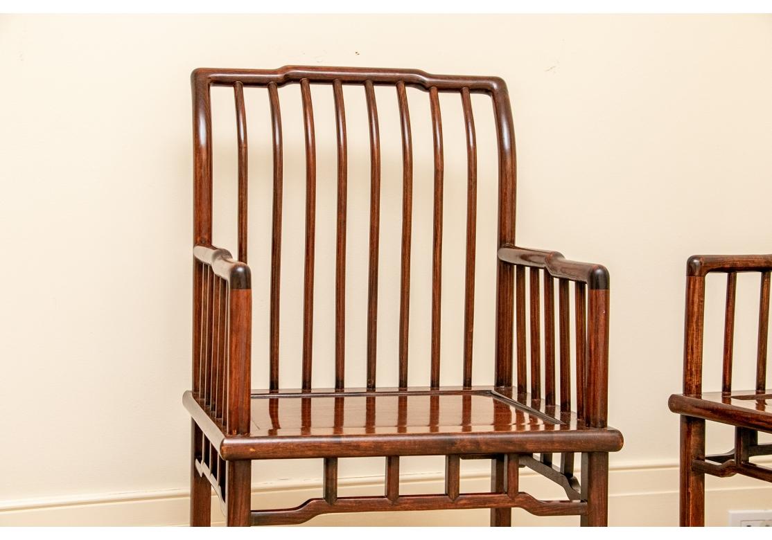 Außergewöhnliches Paar chinesischer Sessel (Ming-Dynastie) im Angebot