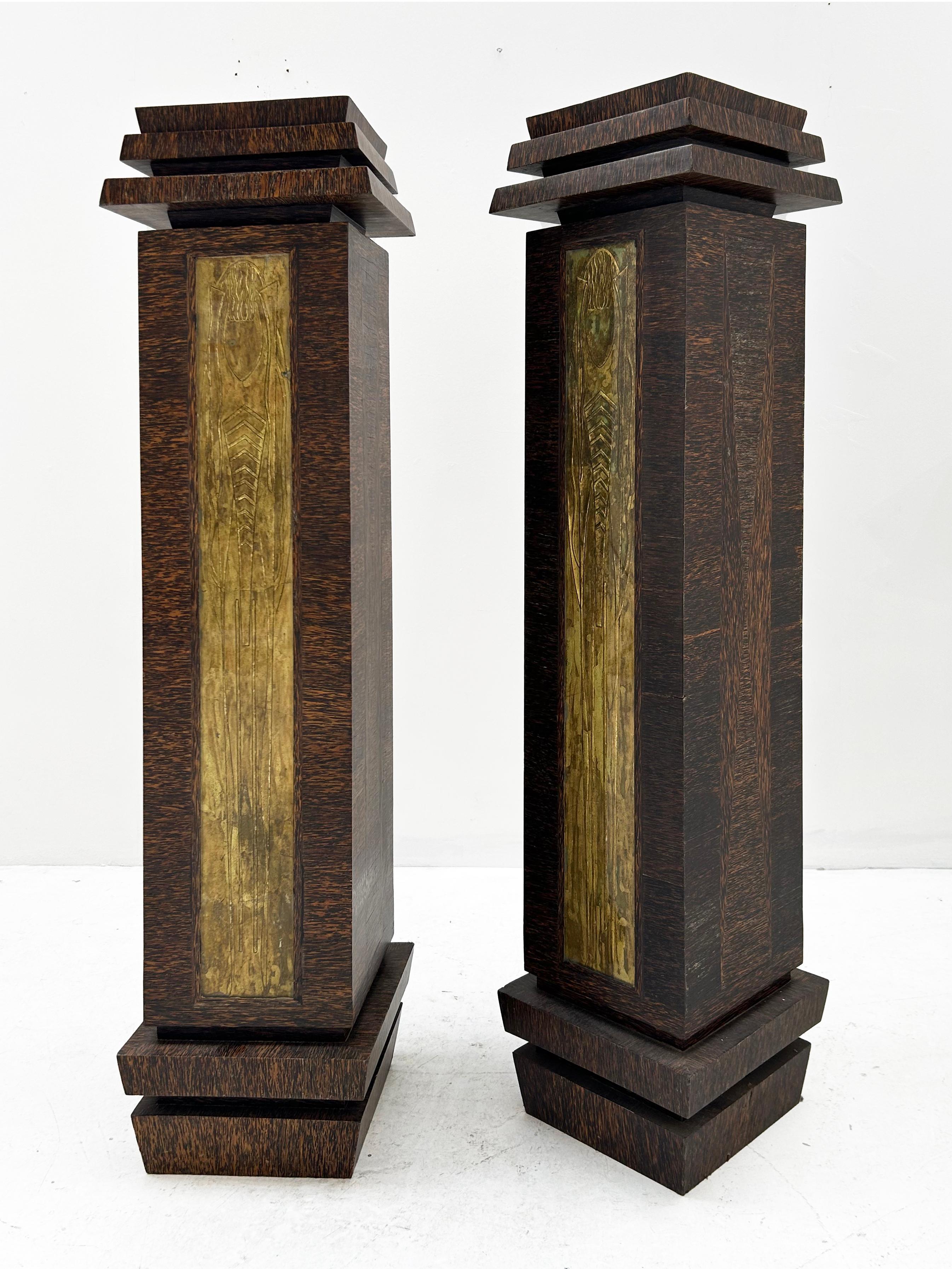 Art Deco Paire Exceptionnelle de Colonnes 