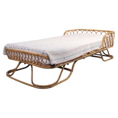 Superbe paire de chaises longues décoratives en rotin italien, Italie, vers les années 1960