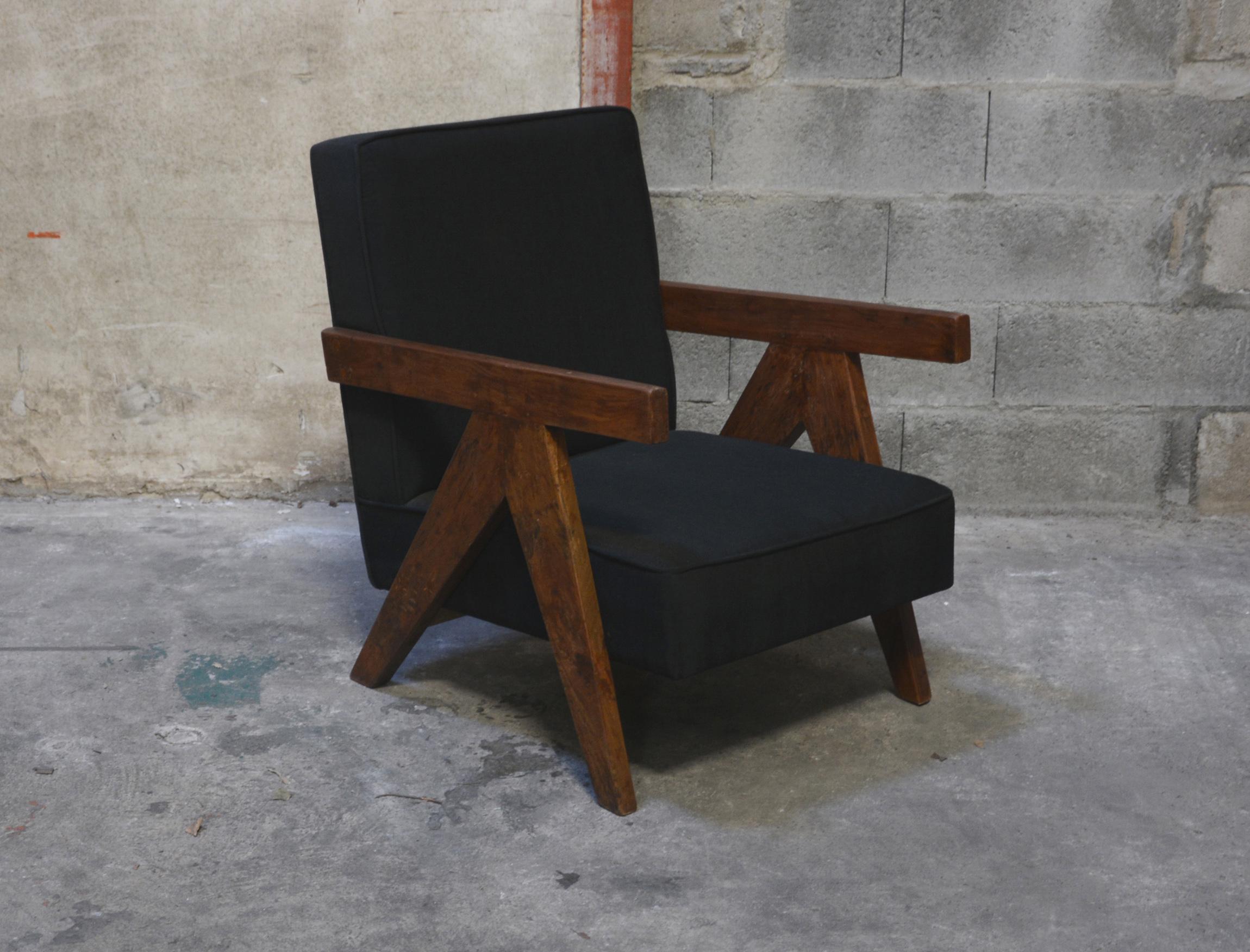 Teak Exceptional pair of Easy Armchairs by Pierre Jeanneret For Sale