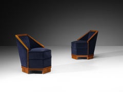 Superbe paire de fauteuils Art déco français en acajou recouverts de velours bleu foncé