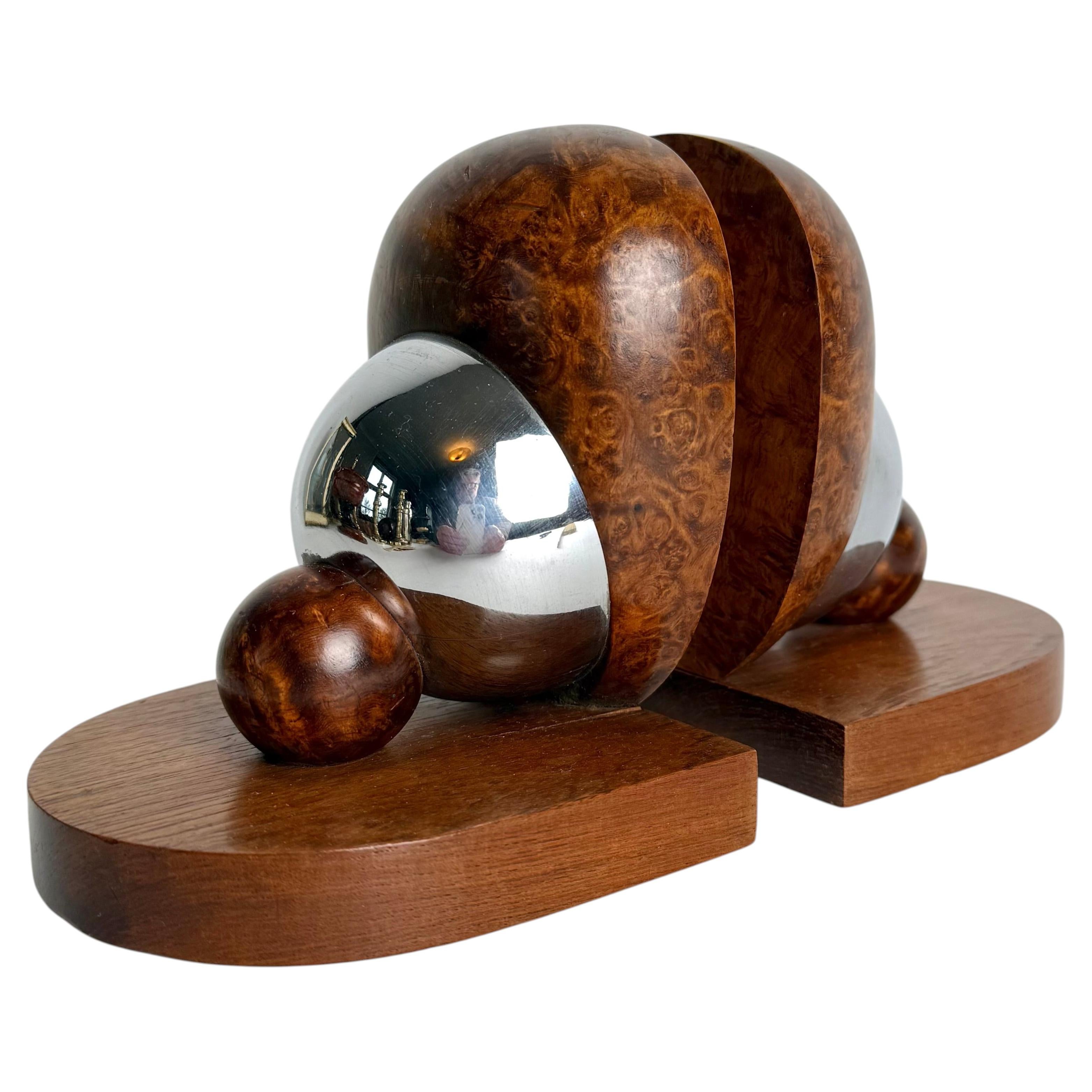 Exceptional Pair of French Art Deco Thuya Burl and Chrome Bookends, 1930s For Sale