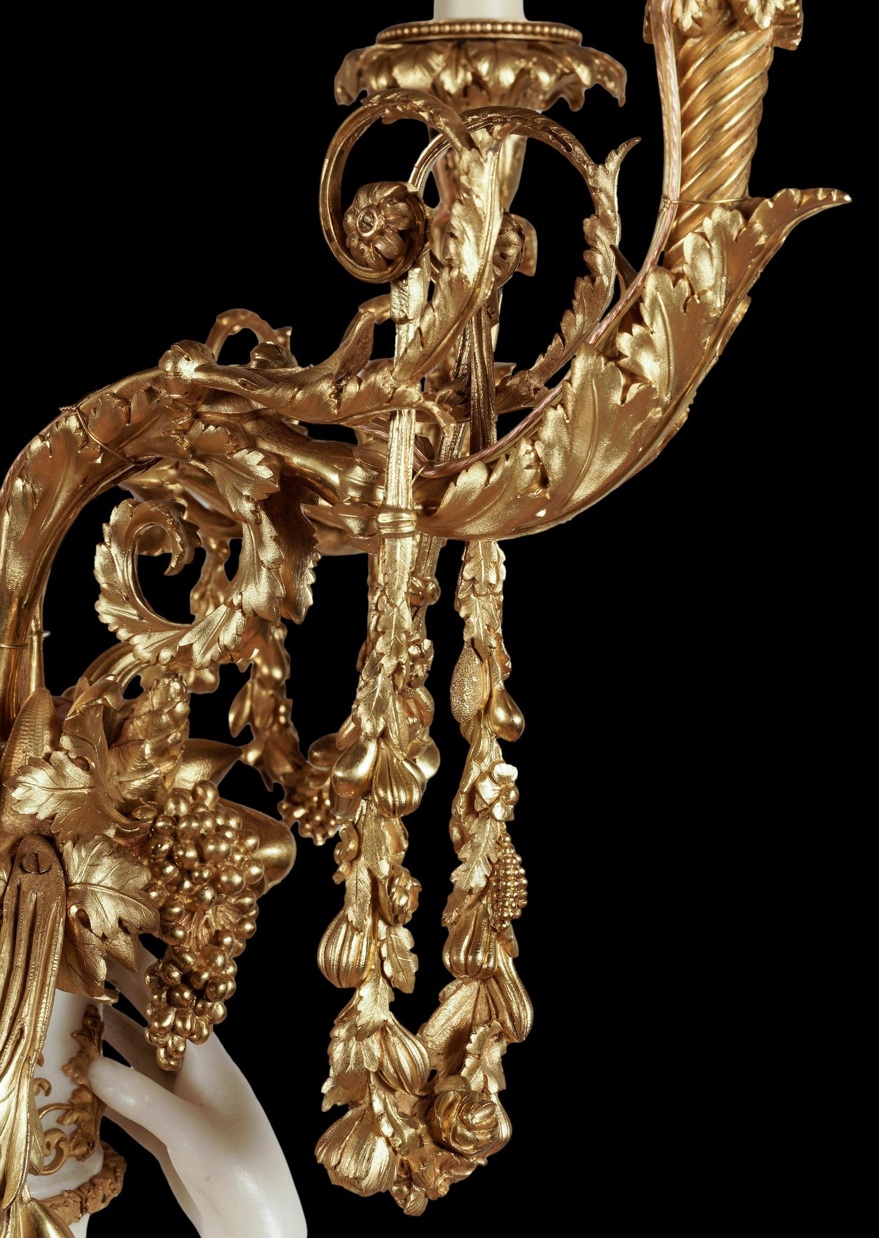 Exceptionnelle paire de candélabres français en marbre montés en bronze doré par Sormani de Paris en vente 4