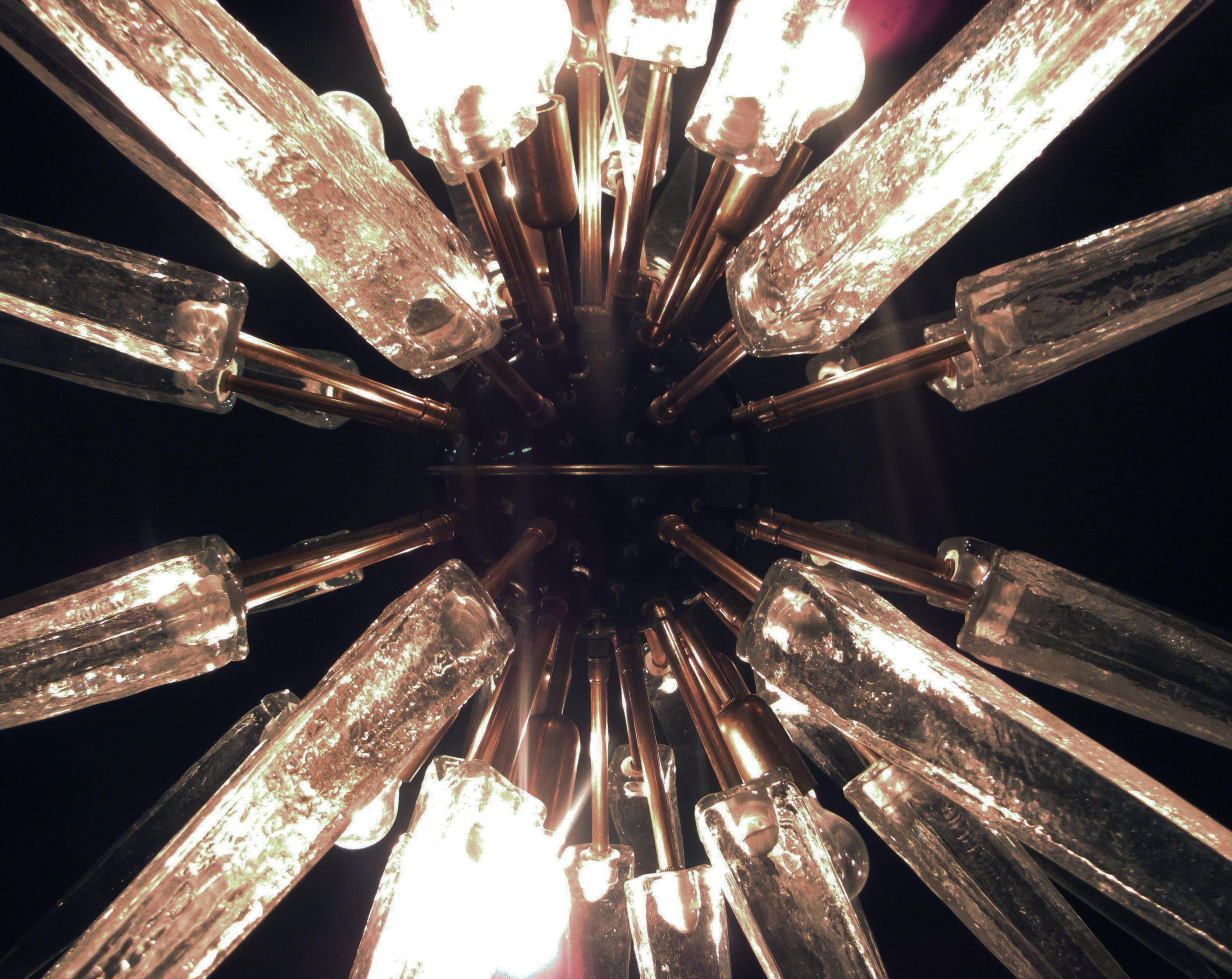 Außergewöhnliche Sputnik-Kronleuchter aus Glas, 51 Gläser, Murano im Angebot 7