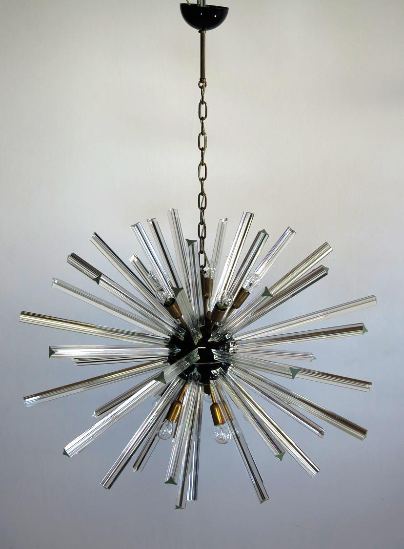 Exceptional Pair of Glass Sputnik Chandeliers, 50 crystal glass 'triedri' Murano For Sale 1