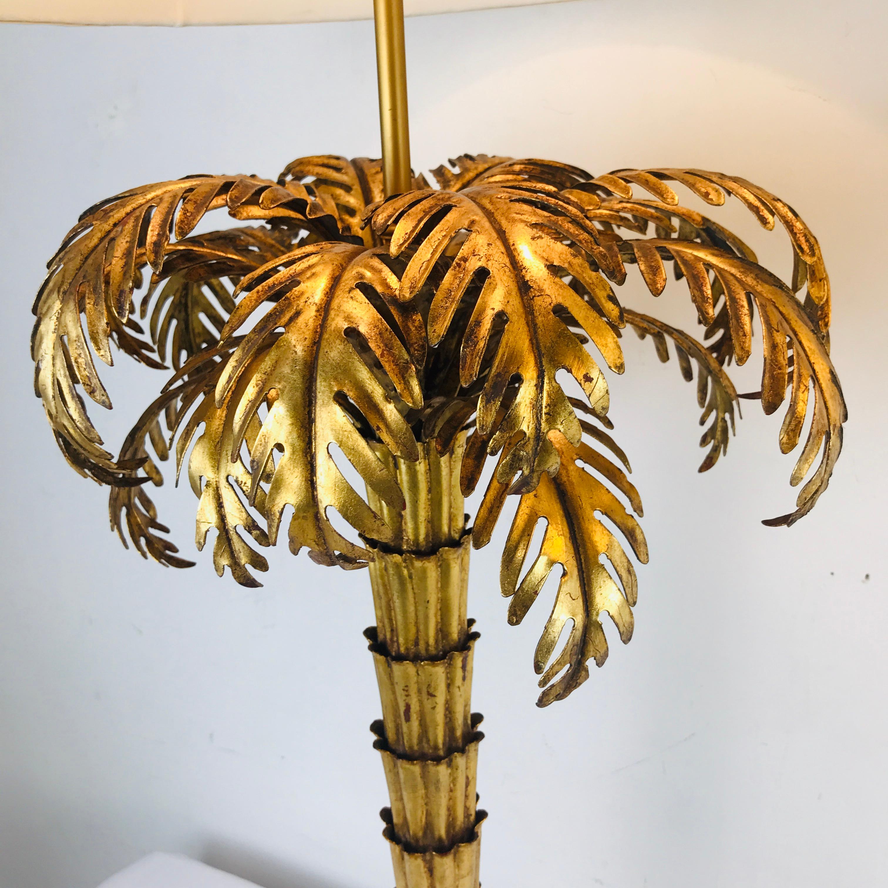 Exceptional Pair of Gold Gilded Palm Tree Lamps 4
