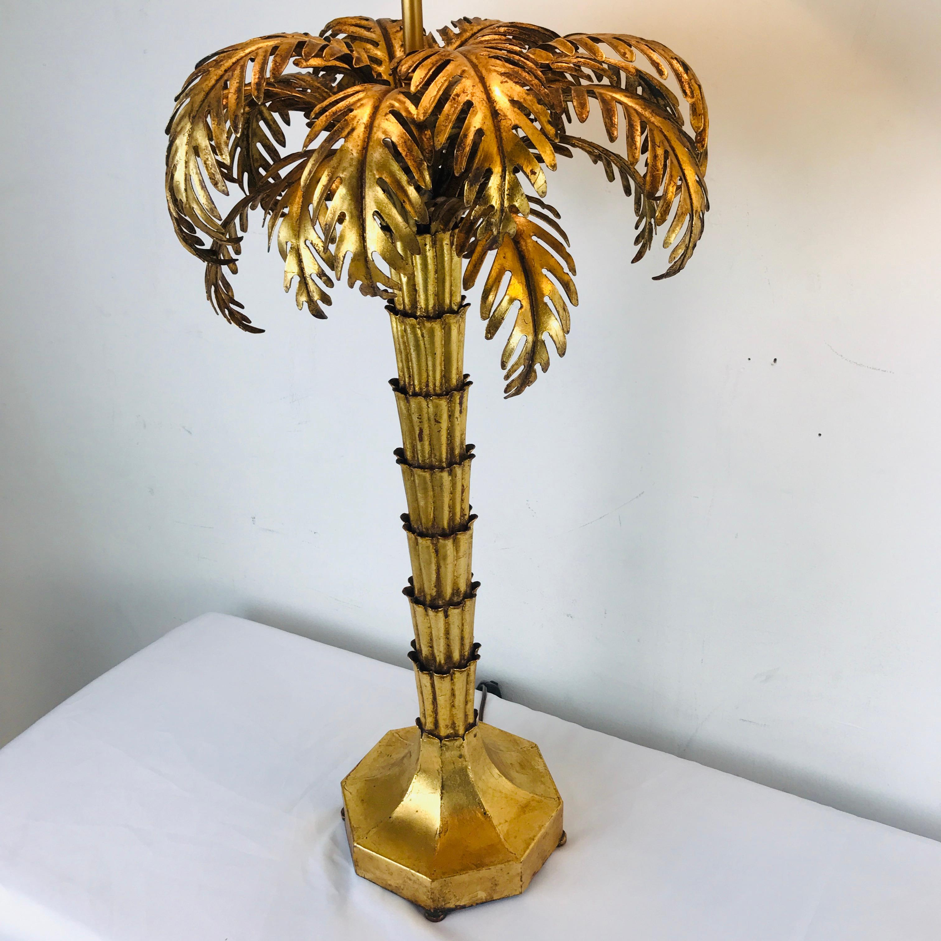 Exceptional Pair of Gold Gilded Palm Tree Lamps 5