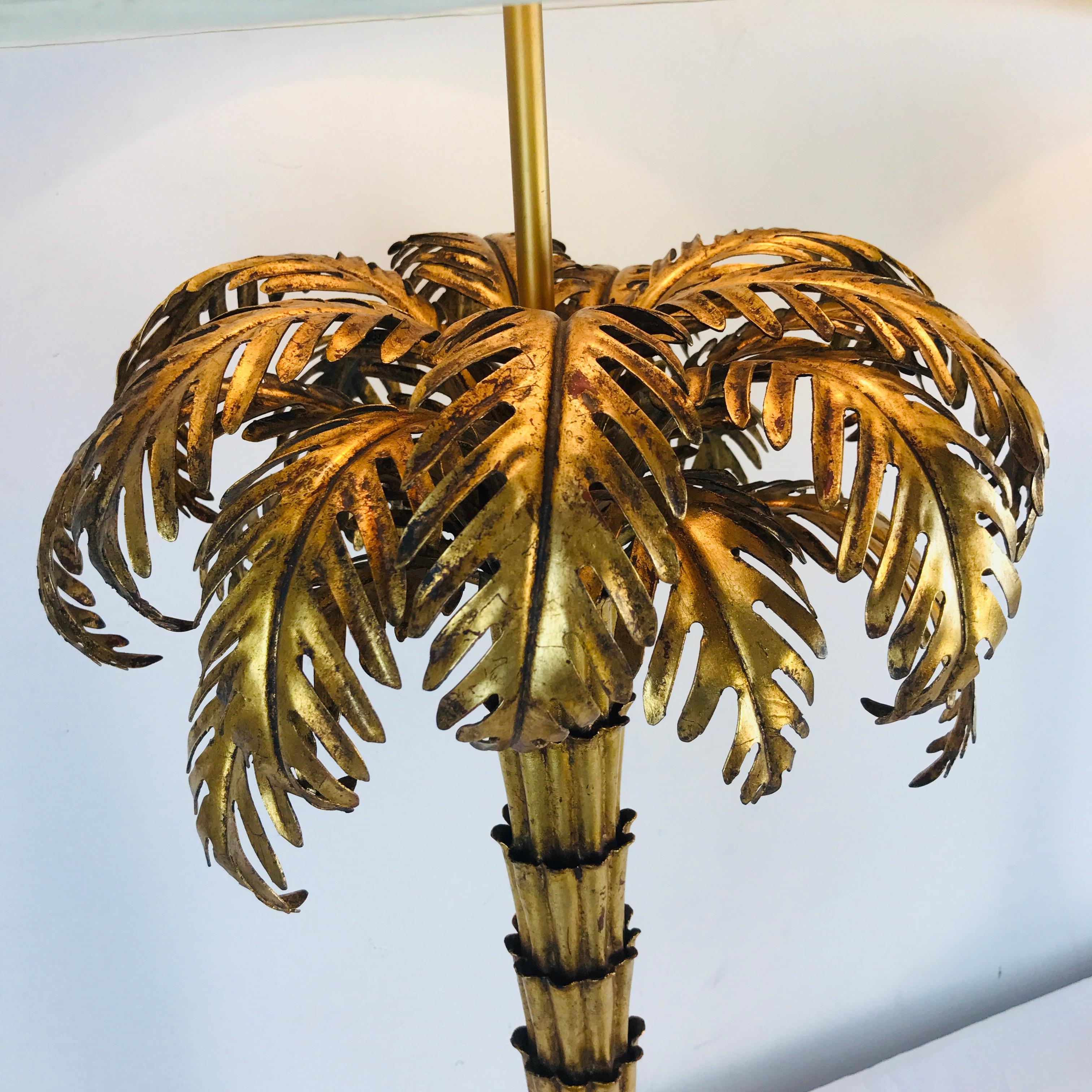 Exceptional Pair of Gold Gilded Palm Tree Lamps 10