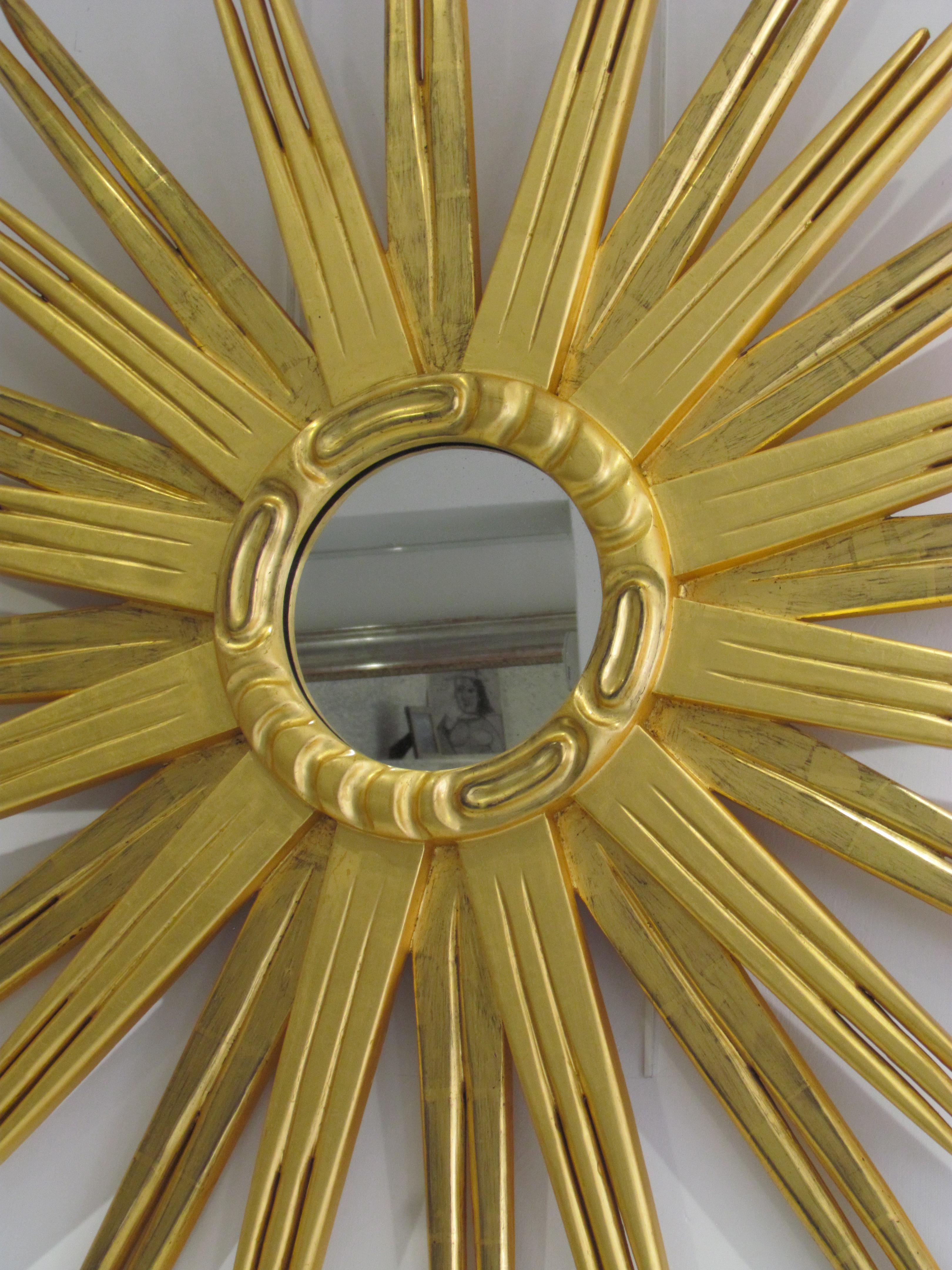 Début du 20ème siècle Exceptionnelle paire de grands miroirs Art Déco Sunburst