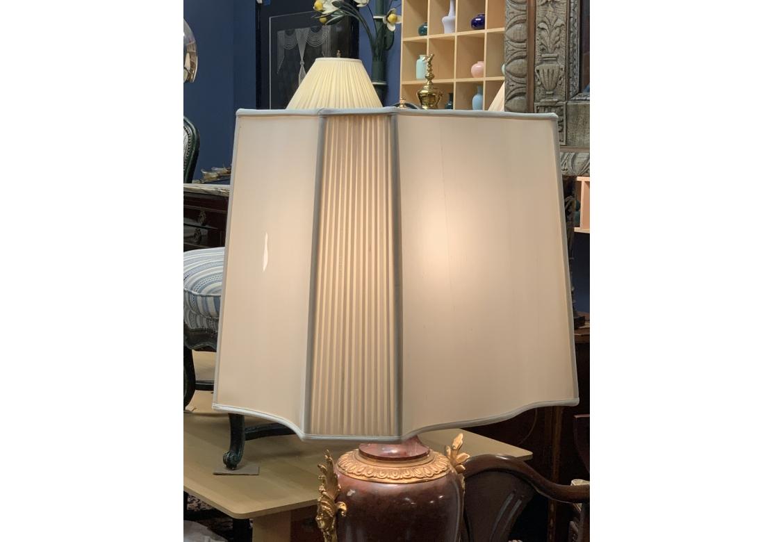 Excepcional Pareja De Lámparas De Mesa De Pórfido De Estilo Neoclásico en venta 15