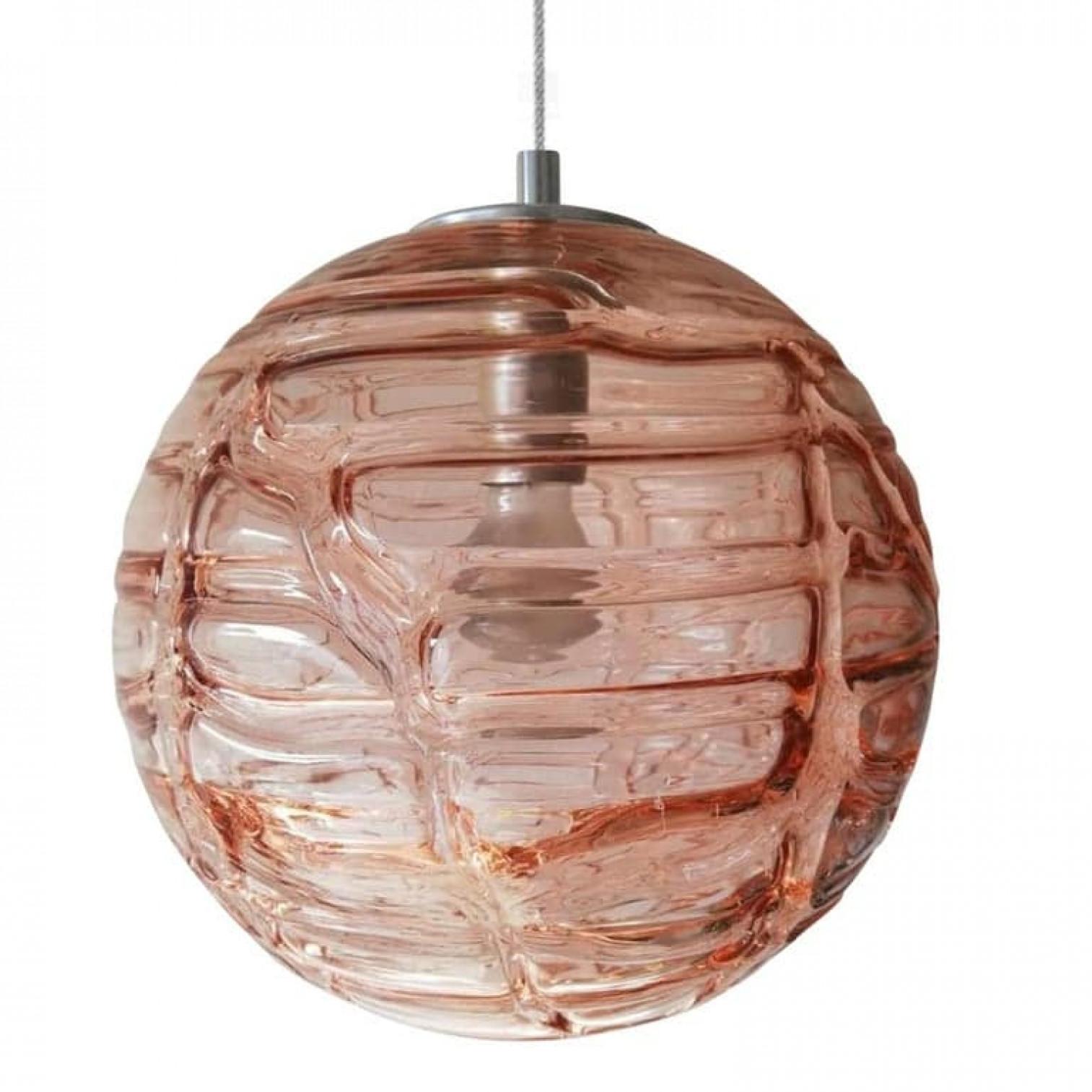 Eccezionale coppia di lampade a sospensione in vetro di Murano rosa in stile Venini, 1960 In condizioni ottime in vendita a Rijssen, NL