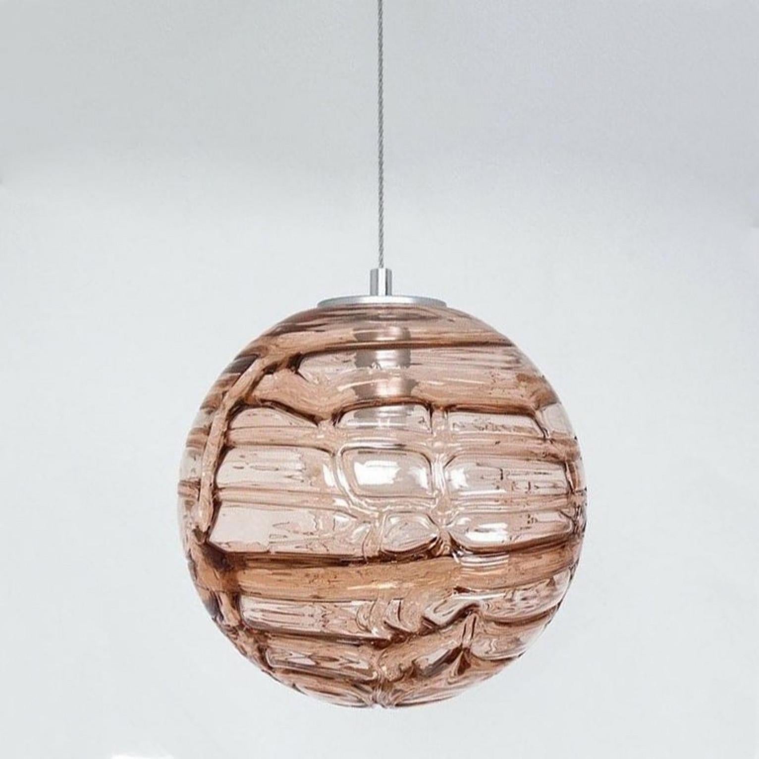 Mid-20th Century Exceptional Pair of Pink Murano Glass Pendant Lights Venini Style, 1960 For Sale
