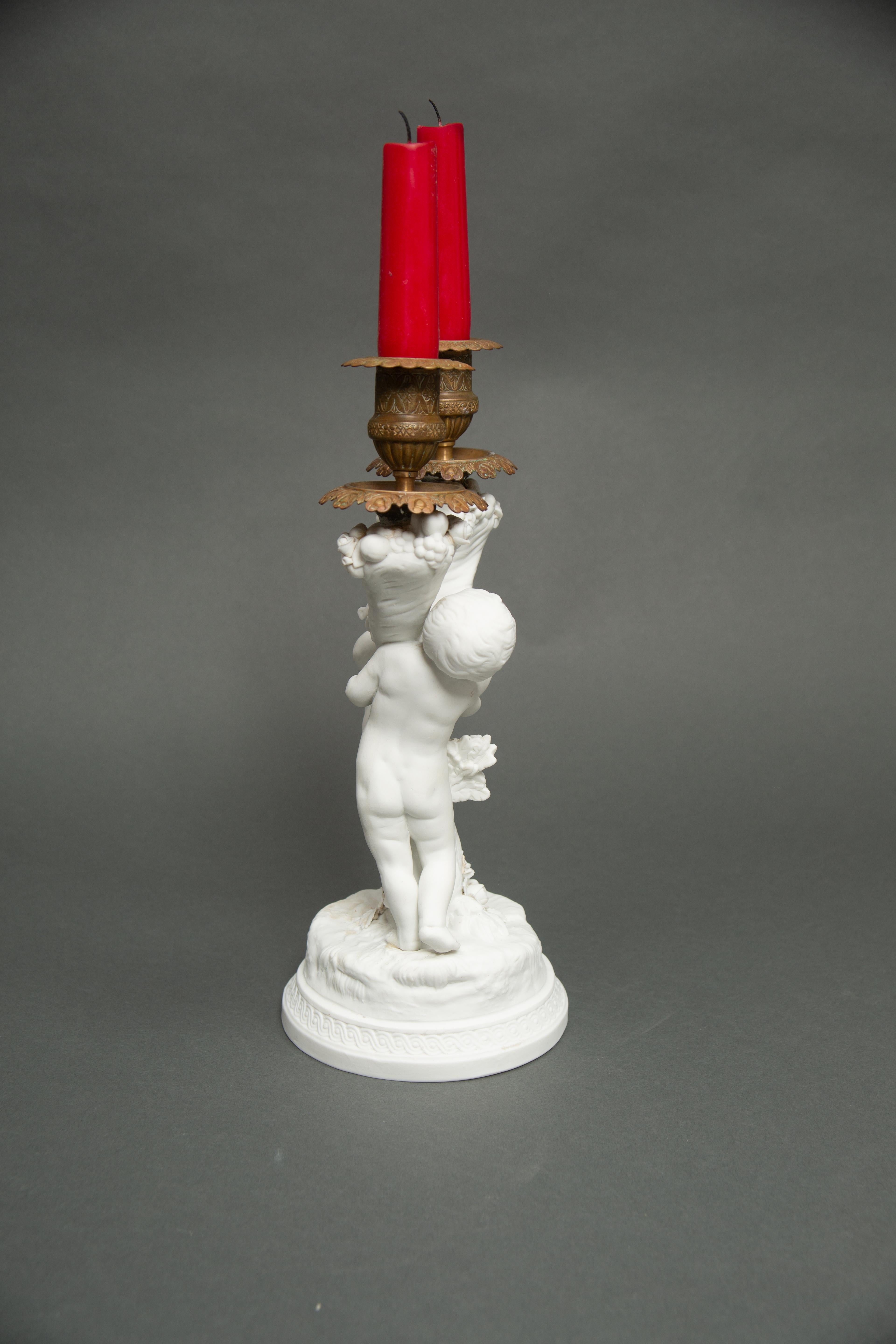 Eccezionale coppia di portacandele in bronzo e biscotto di Sèvres (1758-1815) in vendita 9