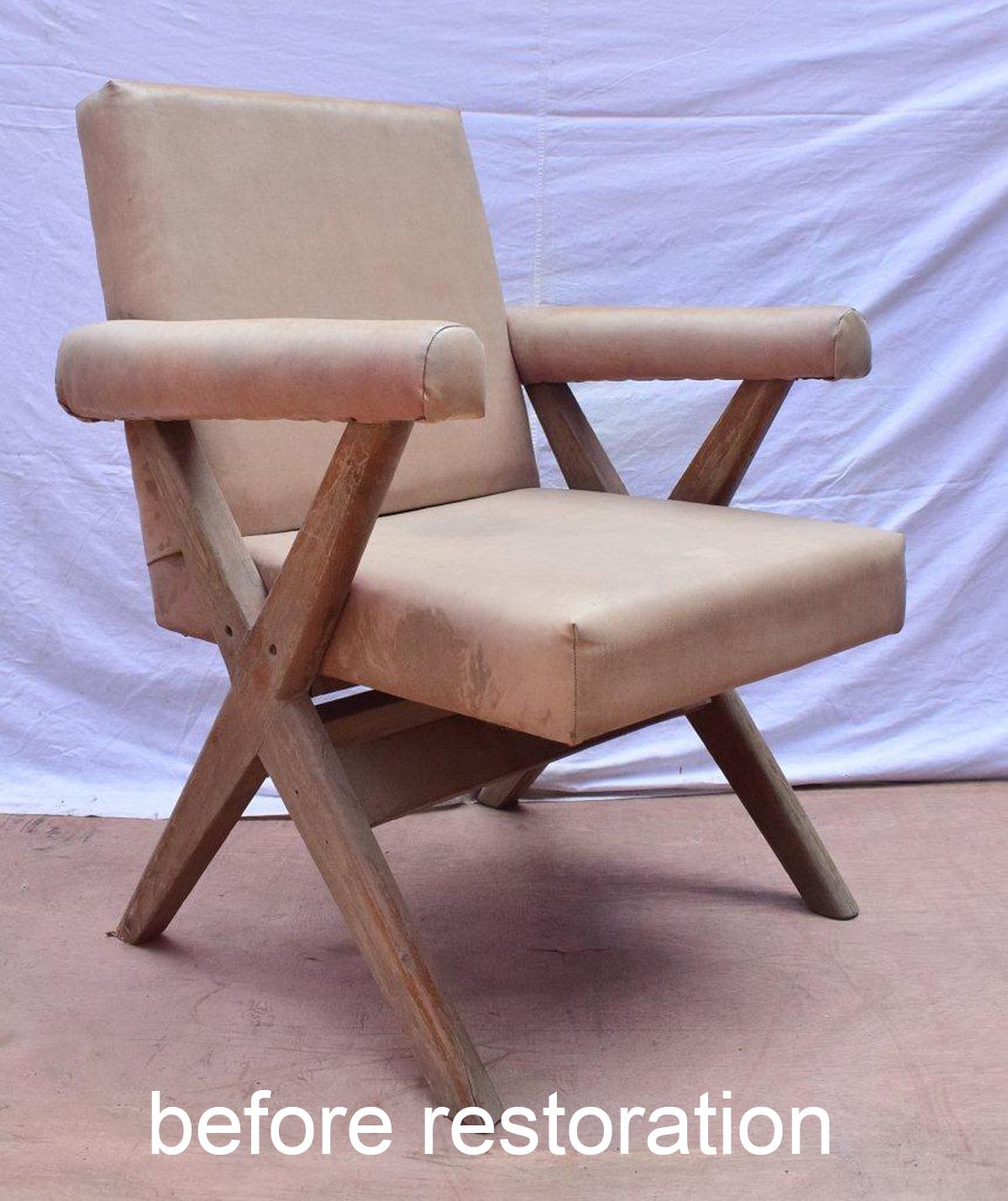 Exceptional pair of X-Leg Armchairs by Pierre Jeanneret im Angebot 5