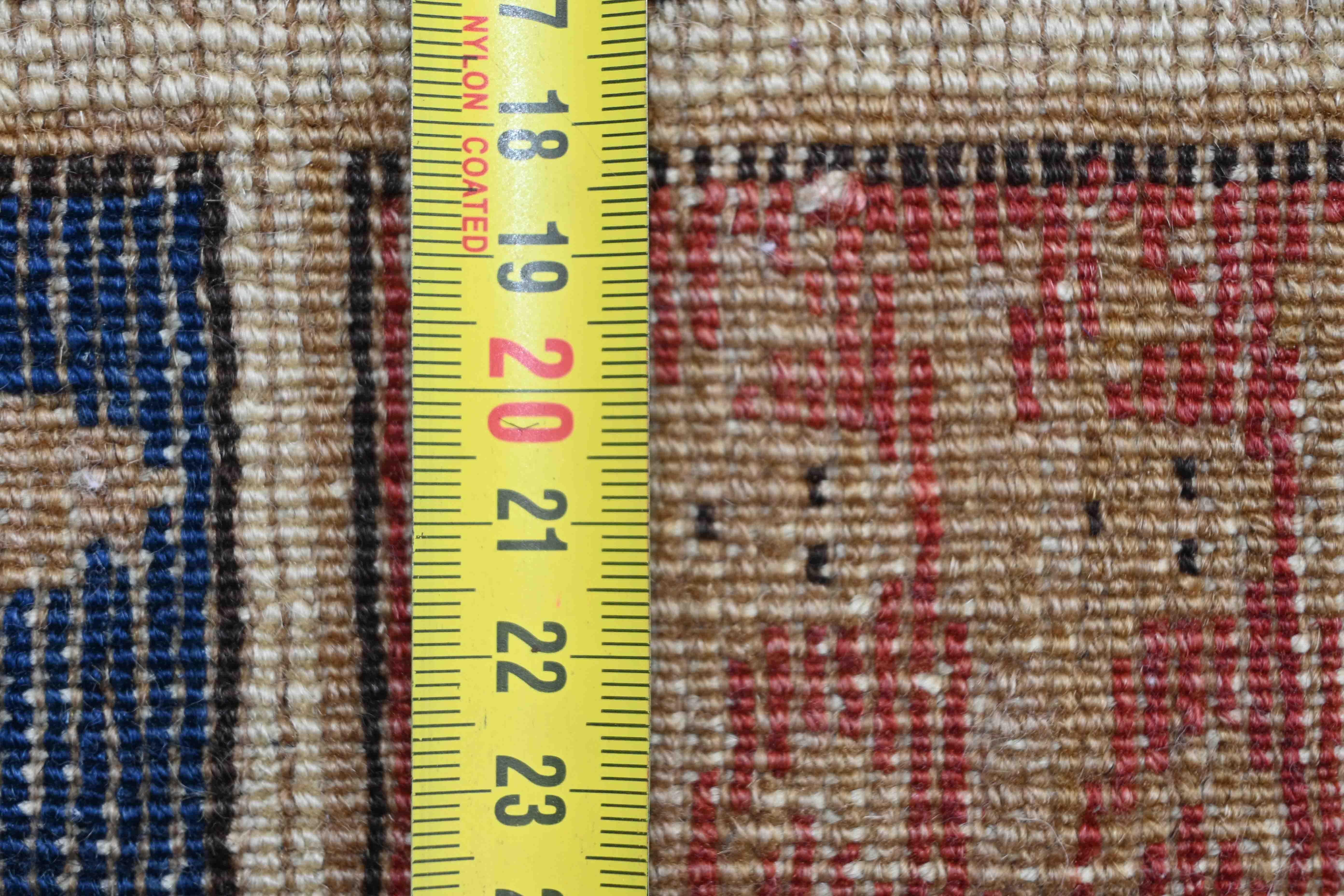 Exceptional Palace Carpet - British Royal important Order, Hand-woven  - N 1571 For Sale 2