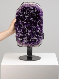 Amethyst von außergewöhnlicher Qualität in einer hafermehlartigen Form