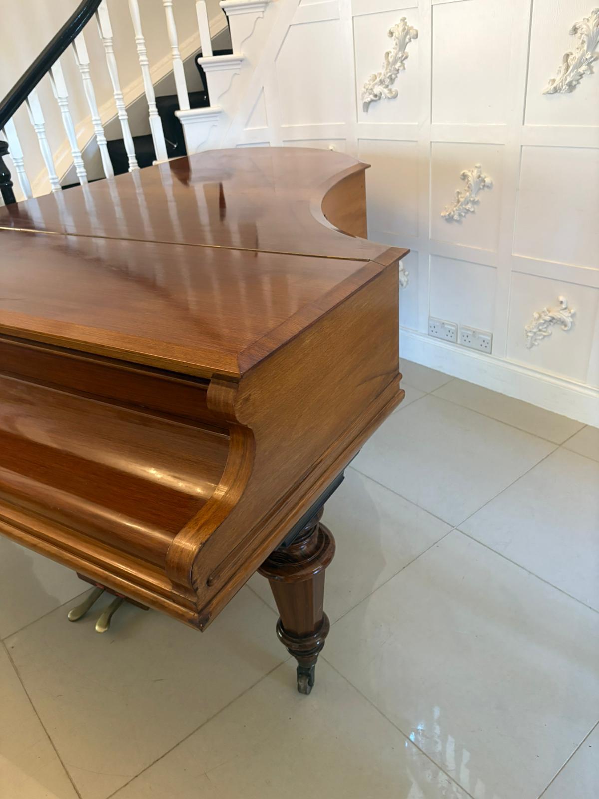 Pianoforte a coda da boudoir in palissandro vittoriano di qualità eccezionale A.I.C. in vendita 6