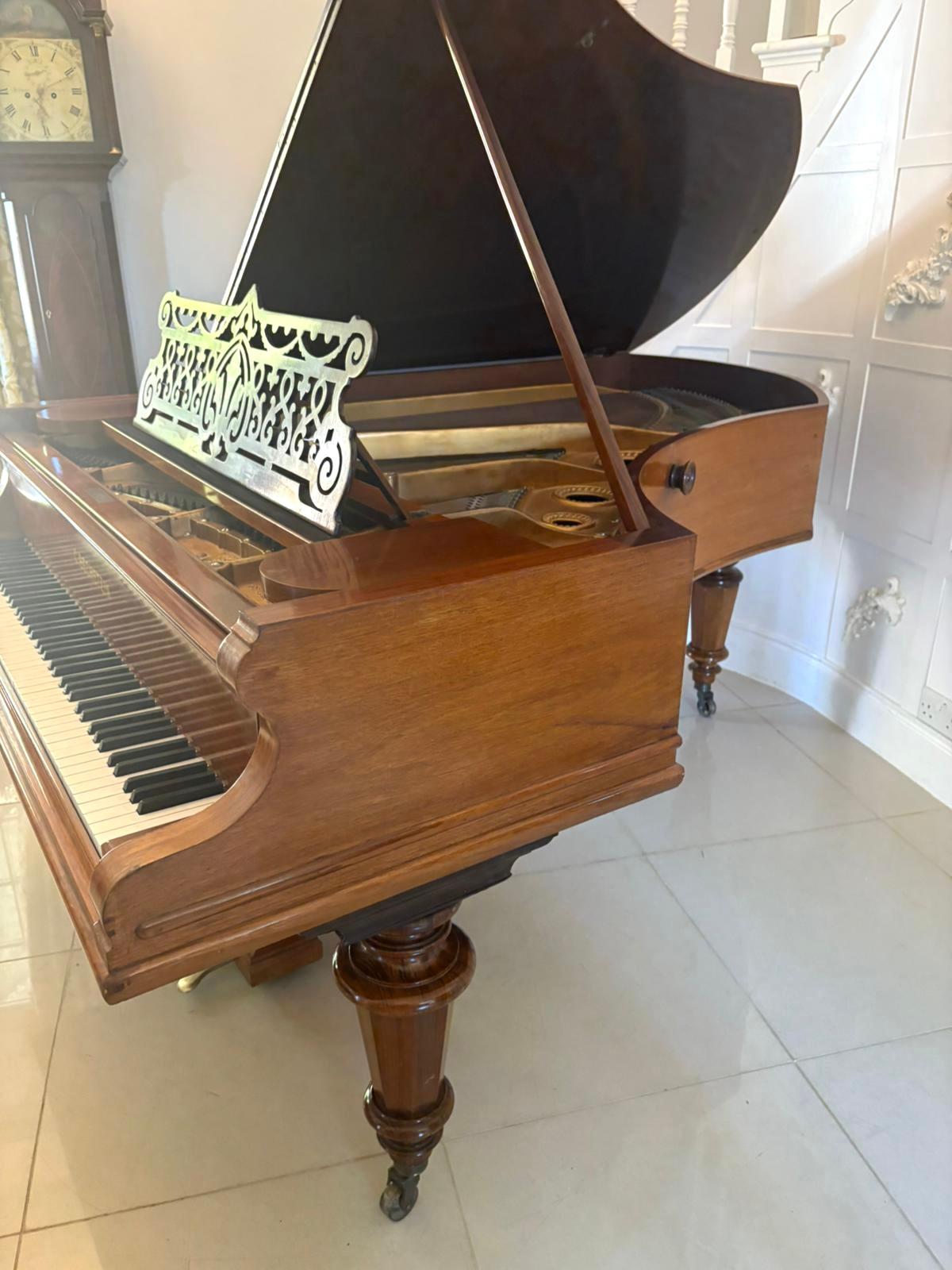 Pianoforte a coda da boudoir in palissandro vittoriano di qualità eccezionale A.I.C. in vendita 8