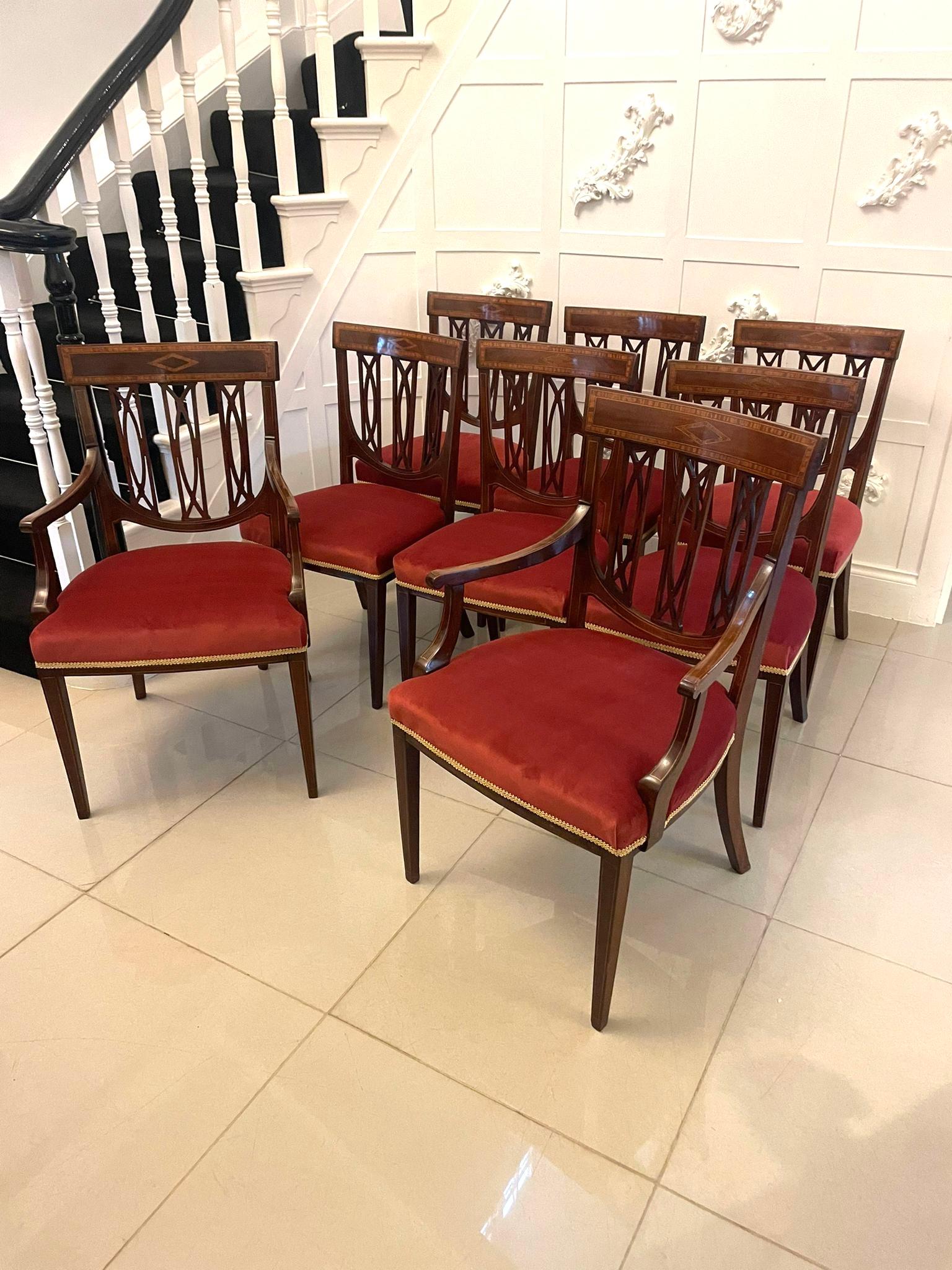 Set antico di otto sedie da pranzo in mogano intarsiato di qualità eccezionale in vendita 4