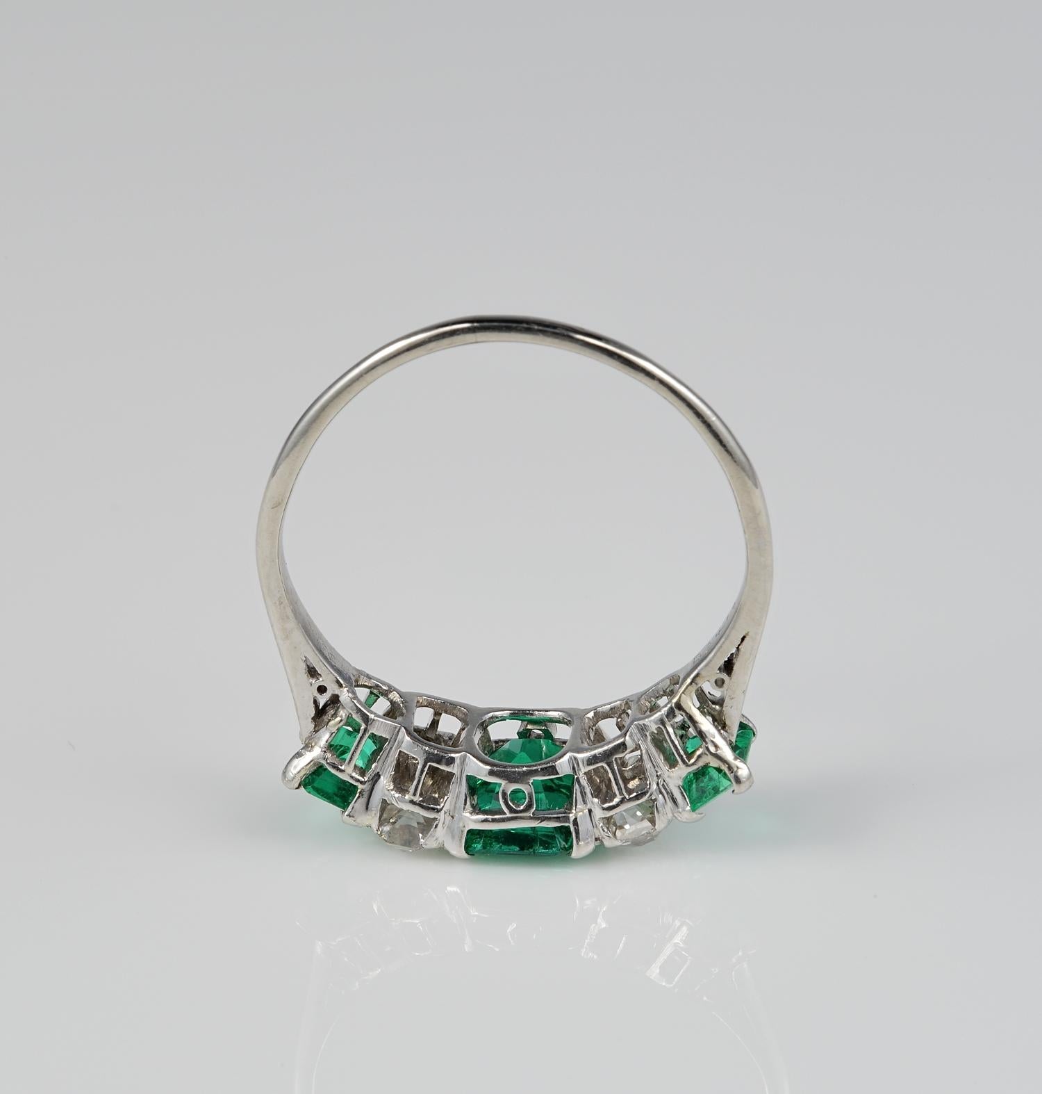 Exceptional Quality Art Deco Colombian Emerald Diamond Platinum Ring 3