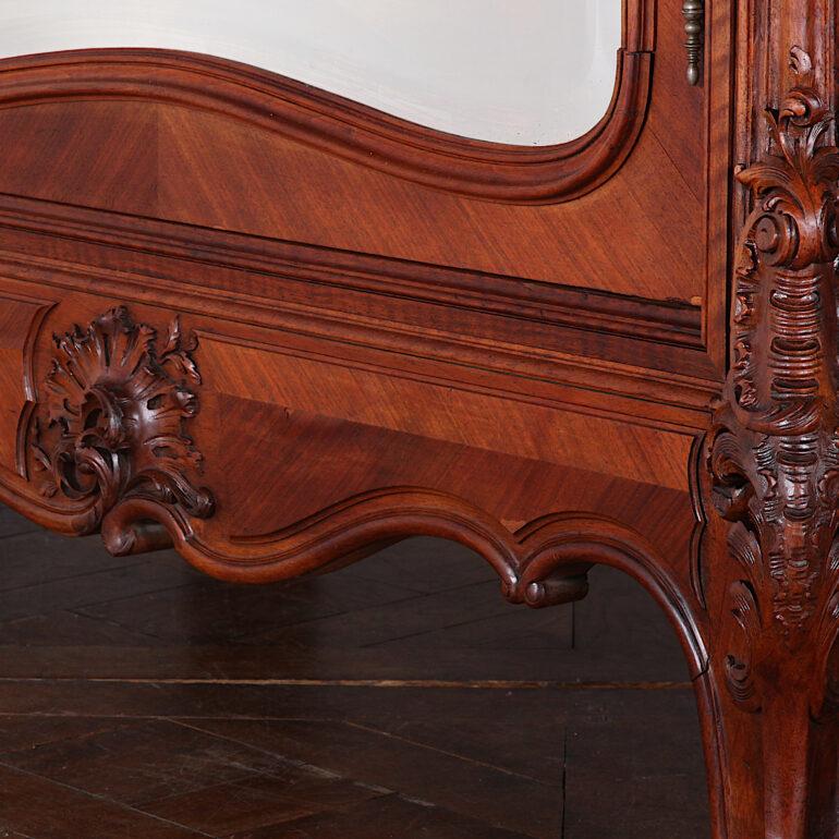 Exceptional Quality French Carved Walnut Louis XV Armoire 4