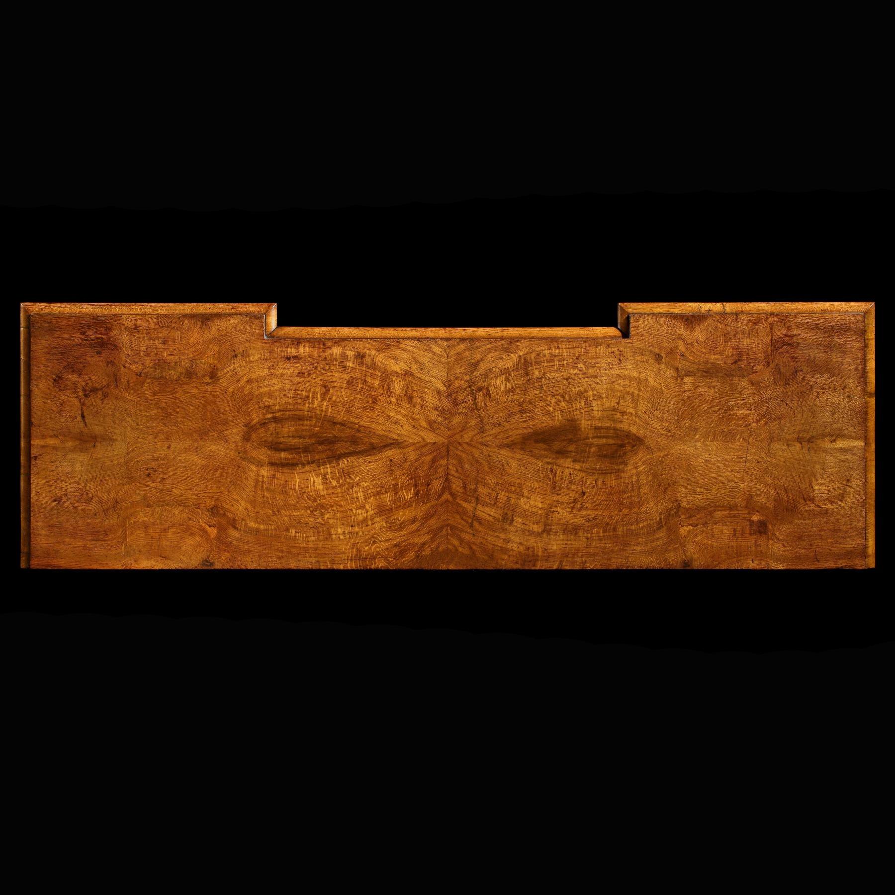 Sideboard aus Pollard-Eiche von außergewöhnlicher Qualität aus der Mitte des 19. Jahrhunderts (Eichenholz) im Angebot
