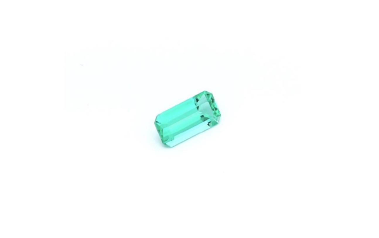 Außergewöhnlicher russischer Smaragd-Ring-Edelstein 0,35 Karat Gewicht ICL zertifiziert (Moderne) im Angebot