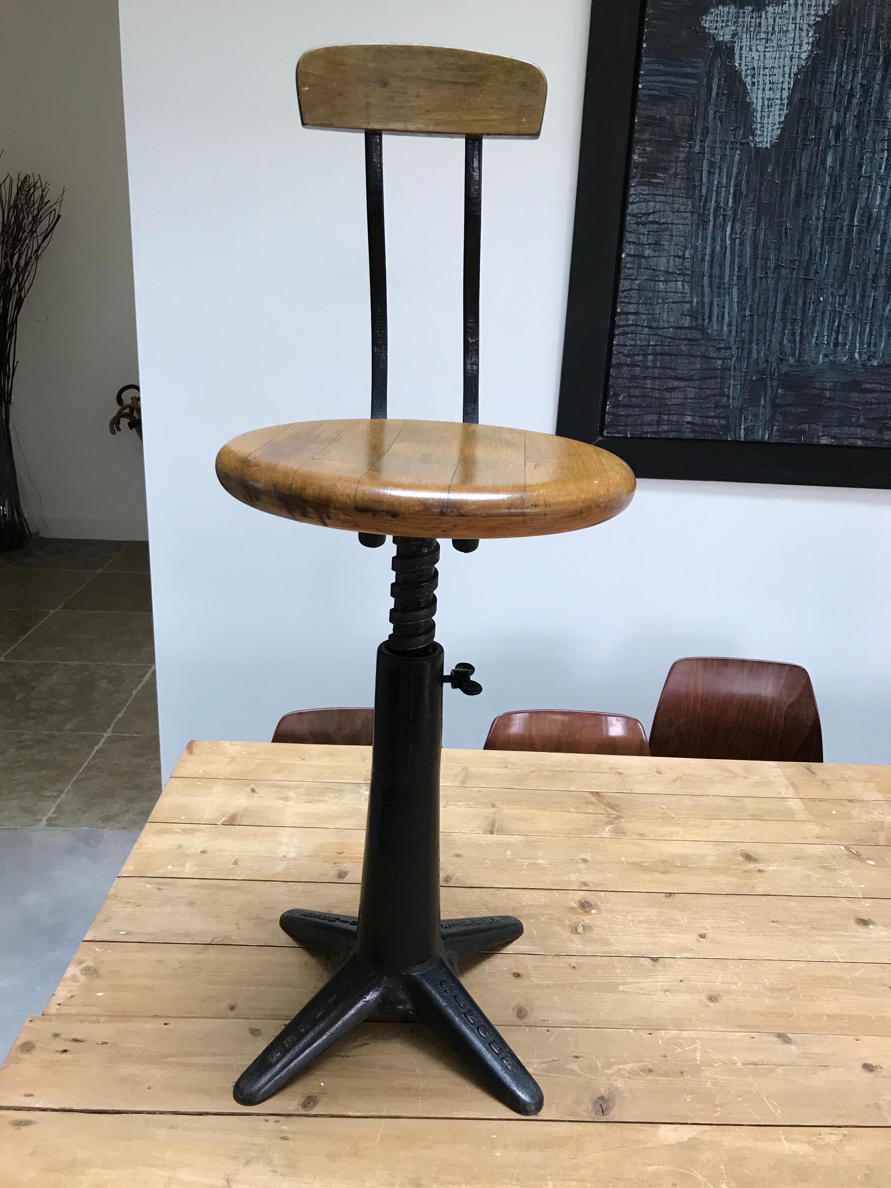 industrial swivel bar stool
