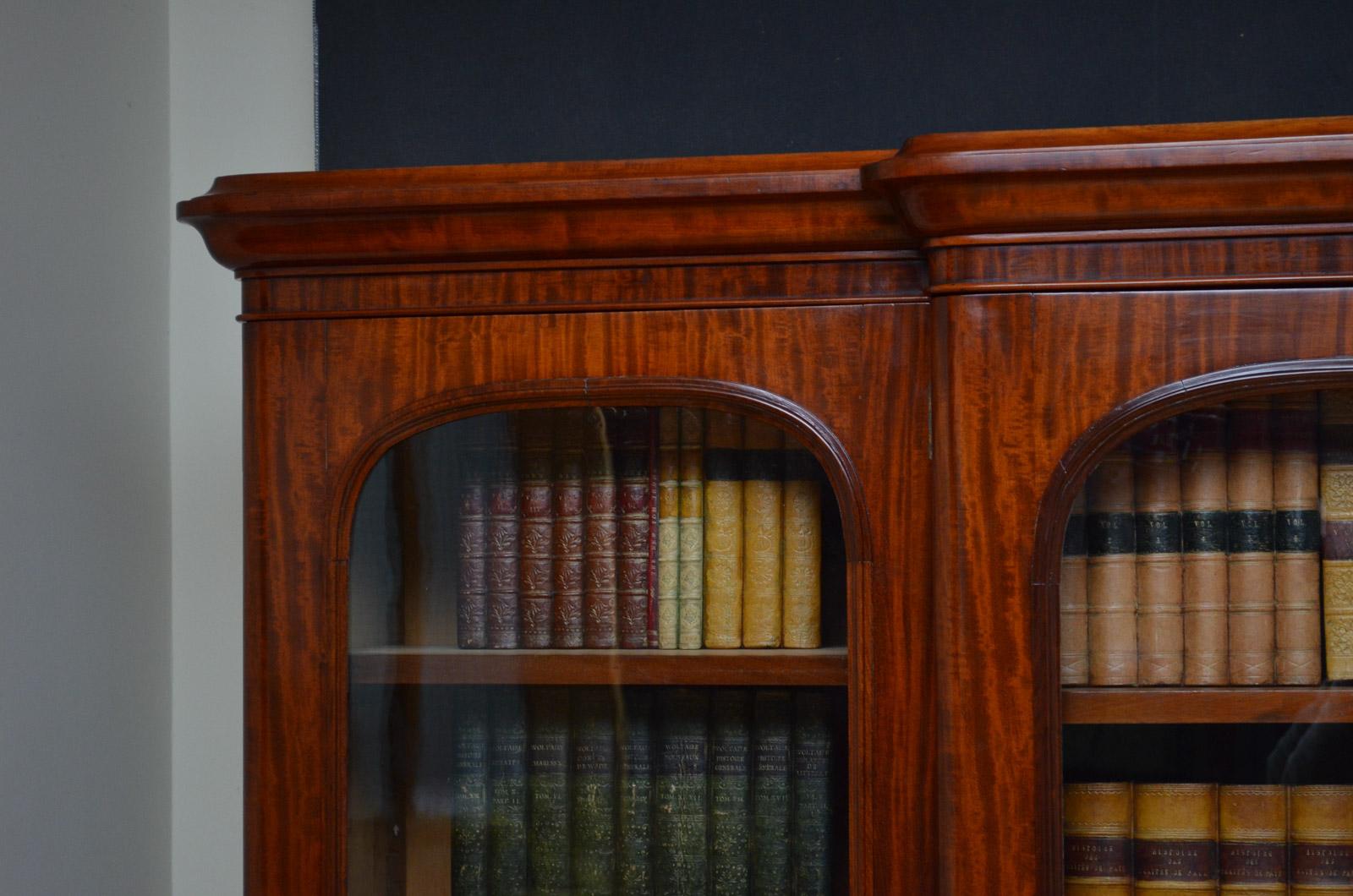 Mahogany Exceptional Quality Victorian Bookcase