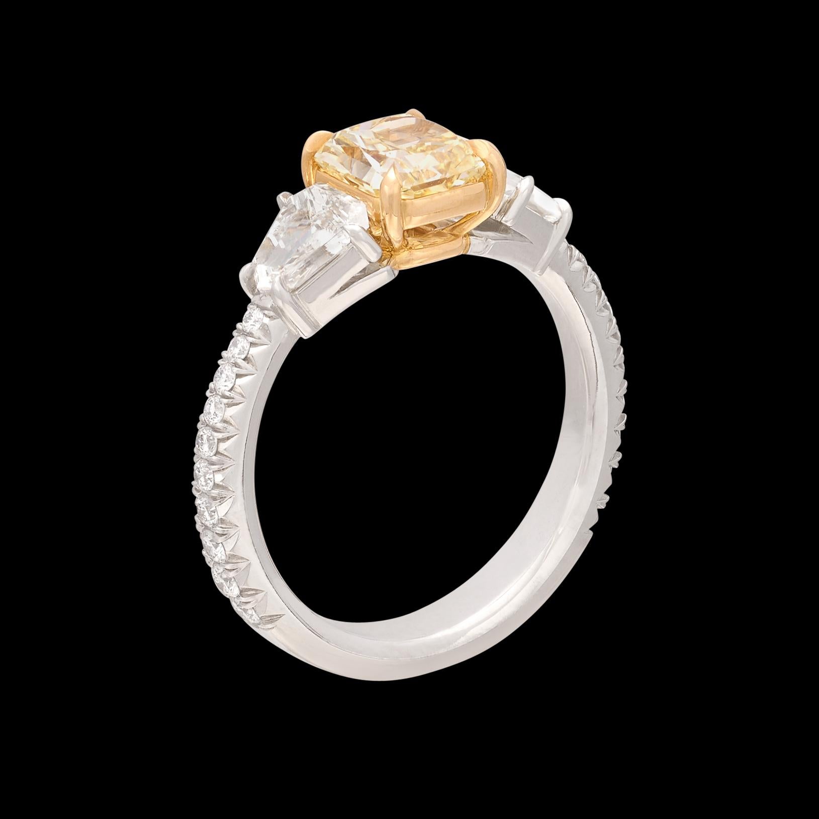 Women's Exceptional Radiant Cut Yellow Diamond Ring For Sale