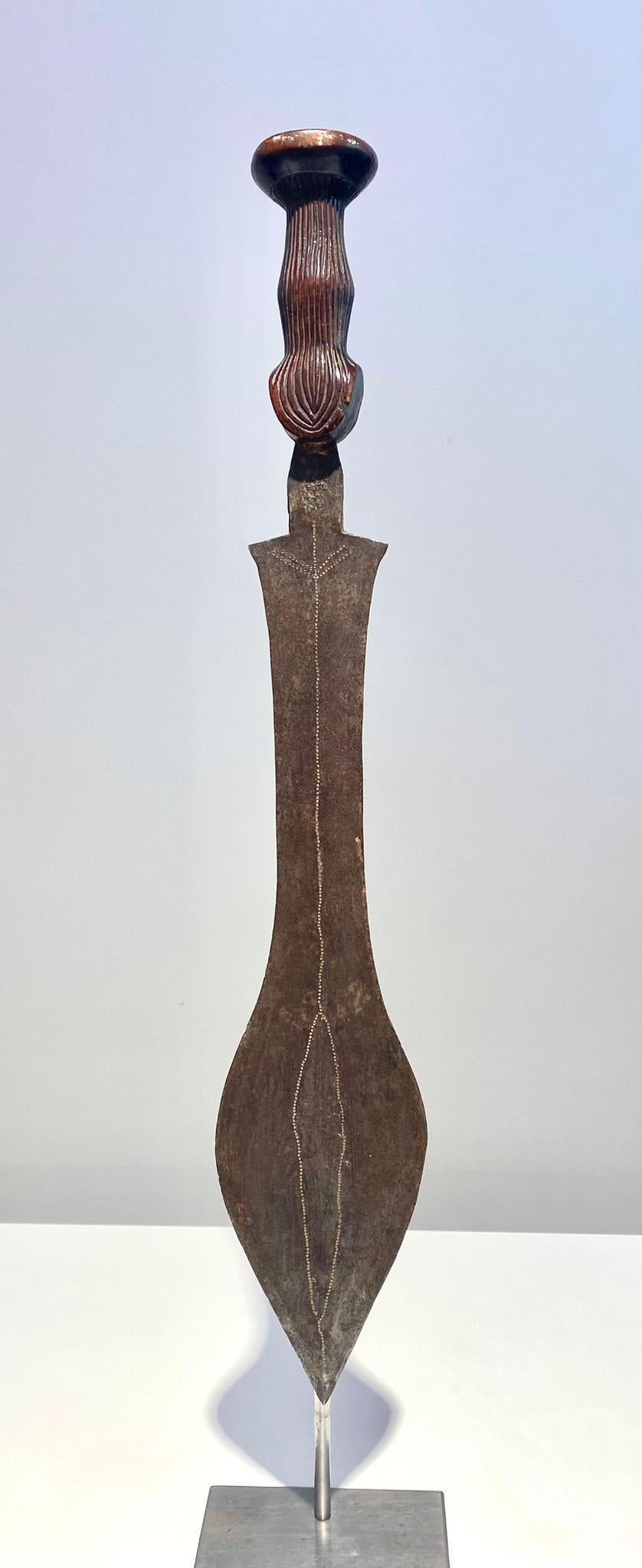 Exceptional Rare Knife/Sword From The Luba / Luluwa /Nkutshu Tribe DR Congo For Sale 5