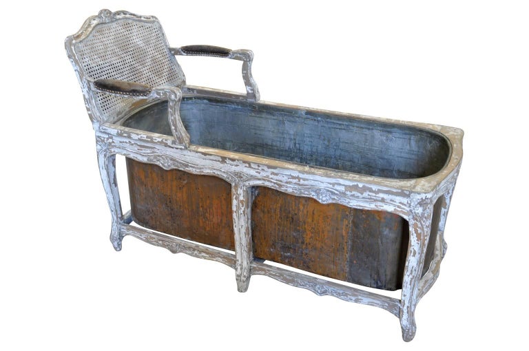 Exceptional Regence Chaise Lounge, Bath Tub For Sale at 1stDibs