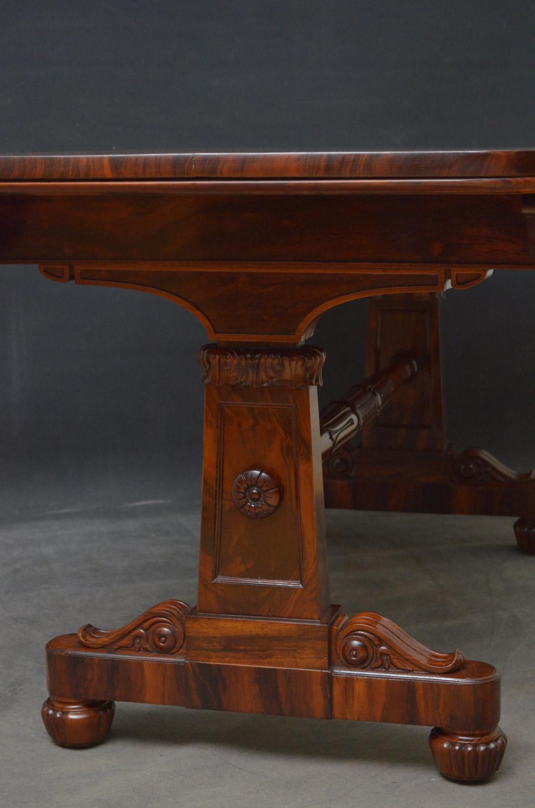 Exceptional Regency Goncalo Alves Library Table in the Manner of Gillows 5