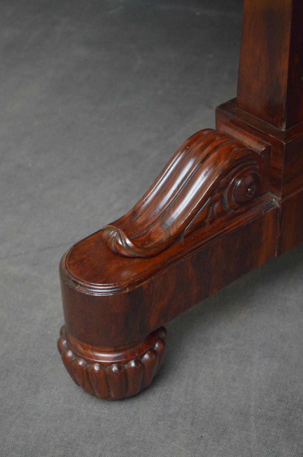 Exceptional Regency Goncalo Alves Library Table in the Manner of Gillows 7