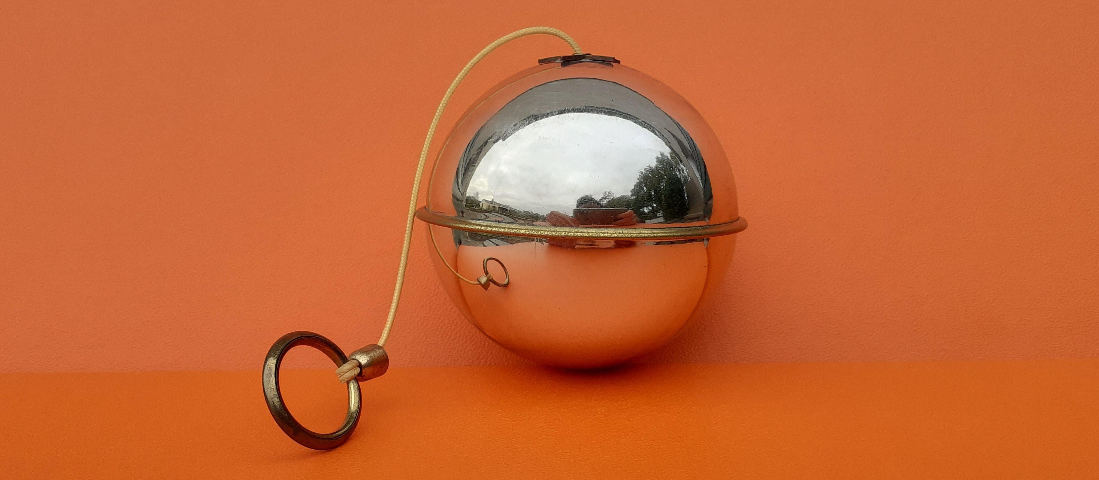 Außergewöhnliche Reuge Sainte Croix Weihnachtskugel Ornament Spieluhr Stille Nacht 2