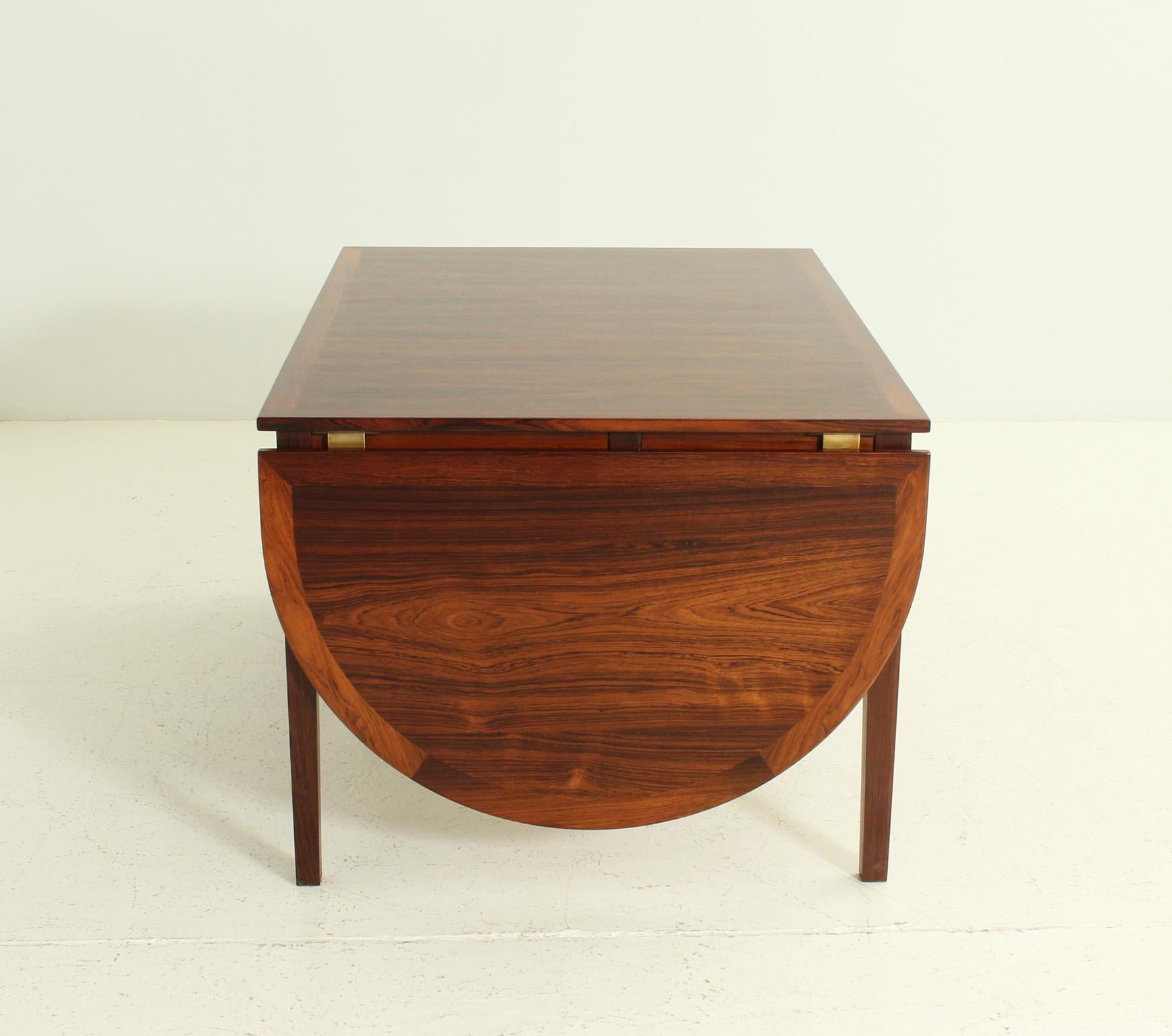 Mid-Century Modern Exceptional Dining Table by Kay Winding, Denmark, 1960's For Sale