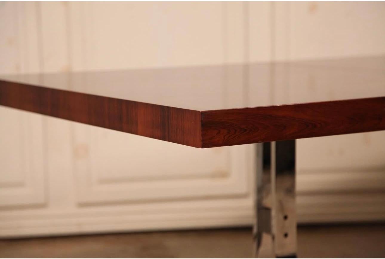 Fin du 20e siècle Exceptionnelle table de salle à manger / table de conférence en palissandre et chrome par Poul Norreklit en vente
