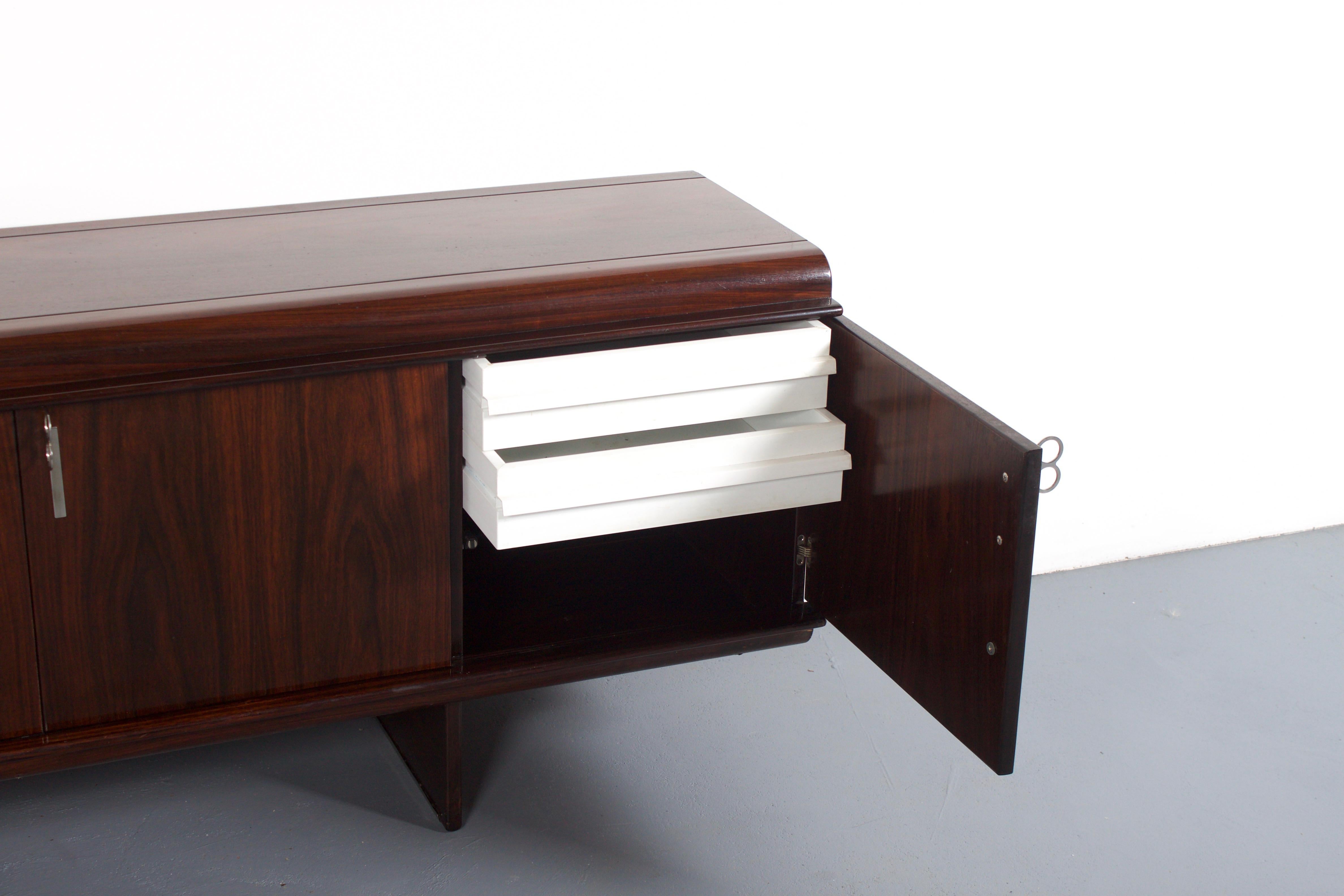 Metal Exceptional Rosewood Saporiti ‘Pellicano’ Sideboard by Vittorio Introini, 1960s