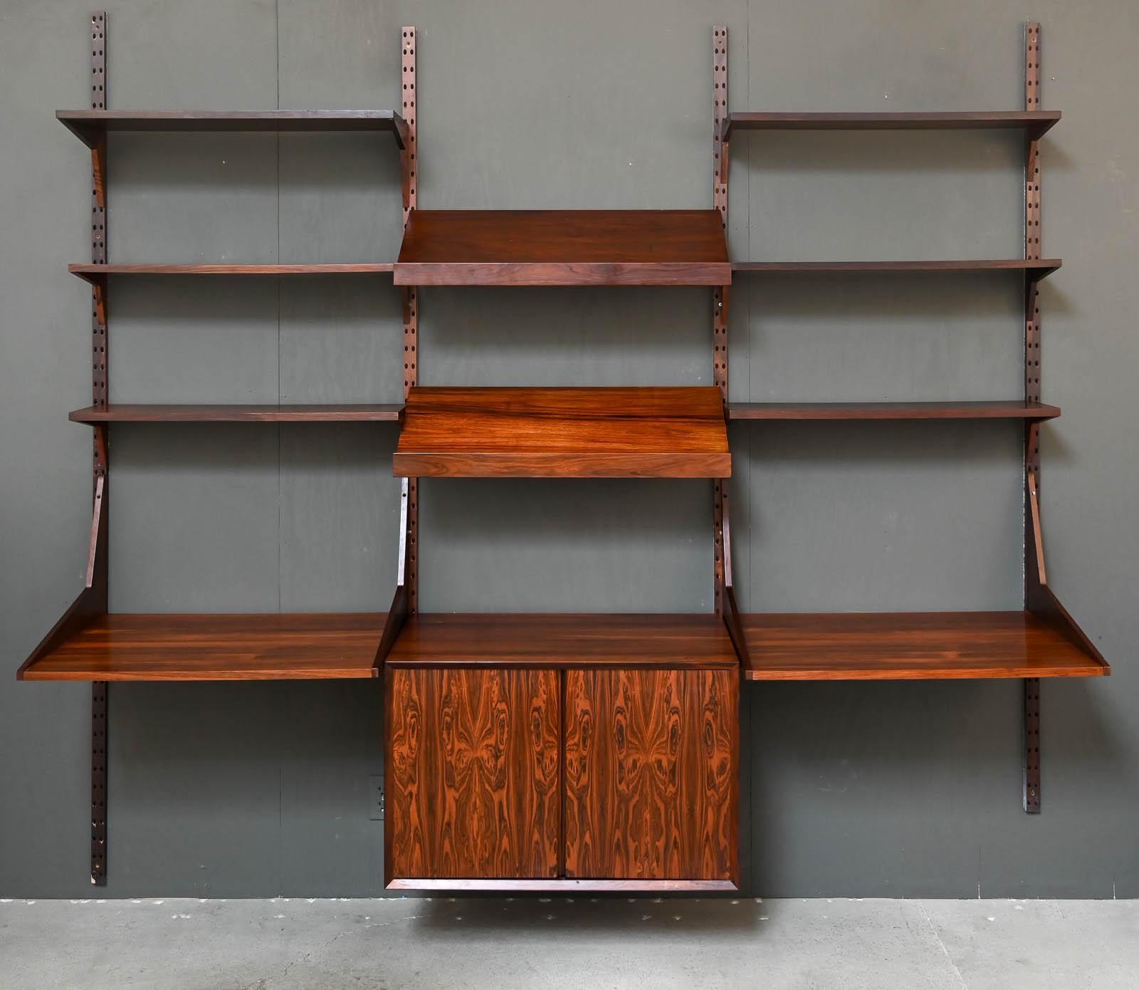 Mid-Century Modern Exceptional Rosewood Wall Unit by Poul Cadovius, ca. 1965 For Sale