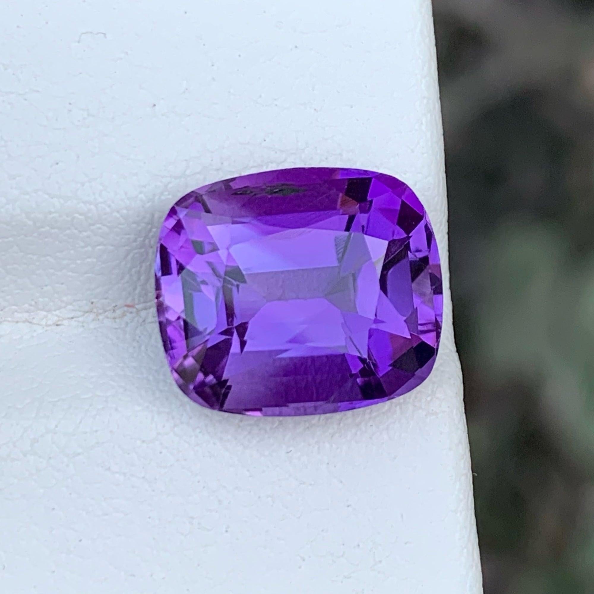 Cushion Cut Exceptional Royal Purple Amethyst Stone 6.80 Carats Loose Gems Ring Jewelry For Sale