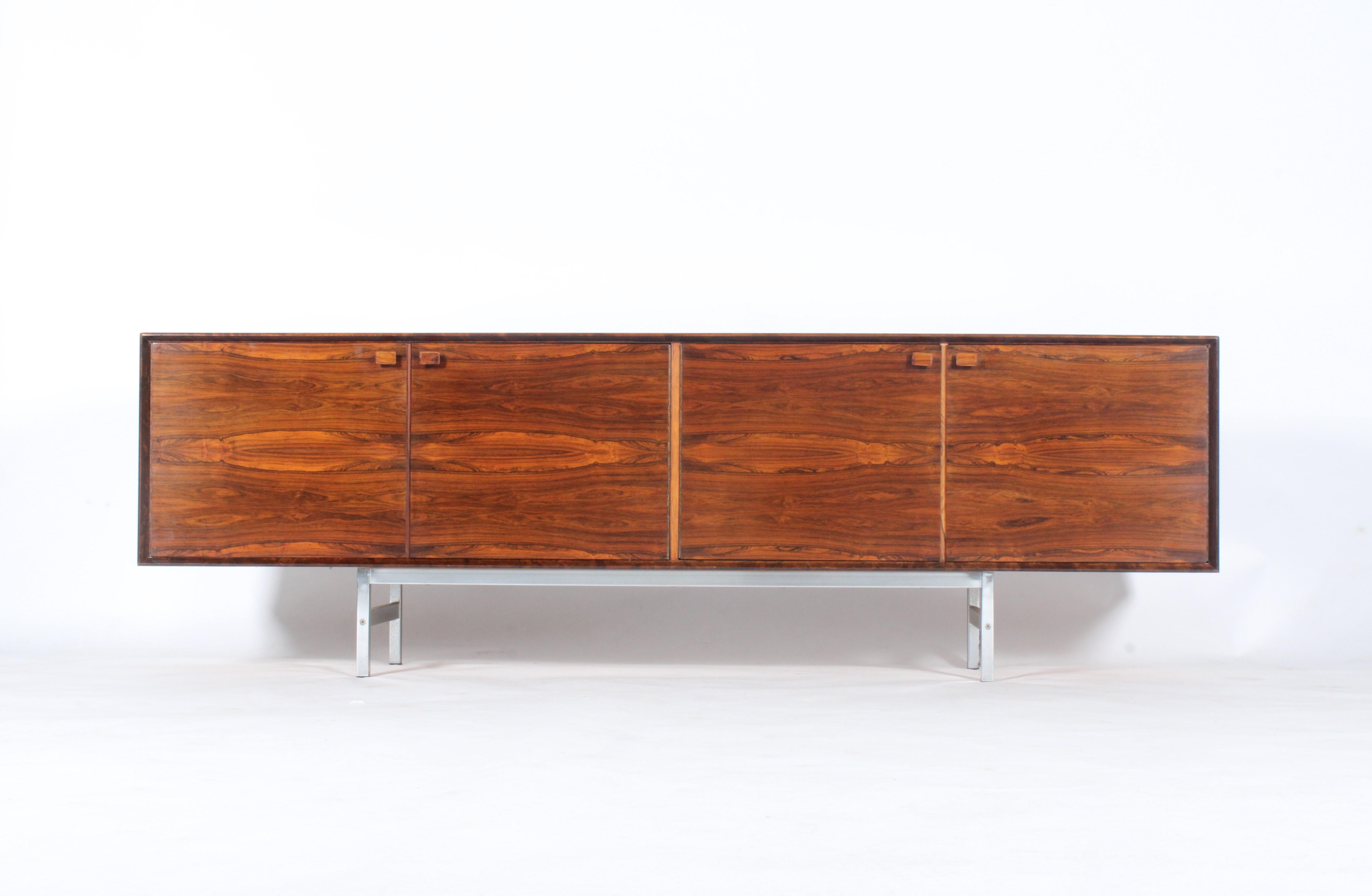 Exceptional Scandinavian  Rio Rosewood Sideboard By Fredrik A Kayser For Sale 3